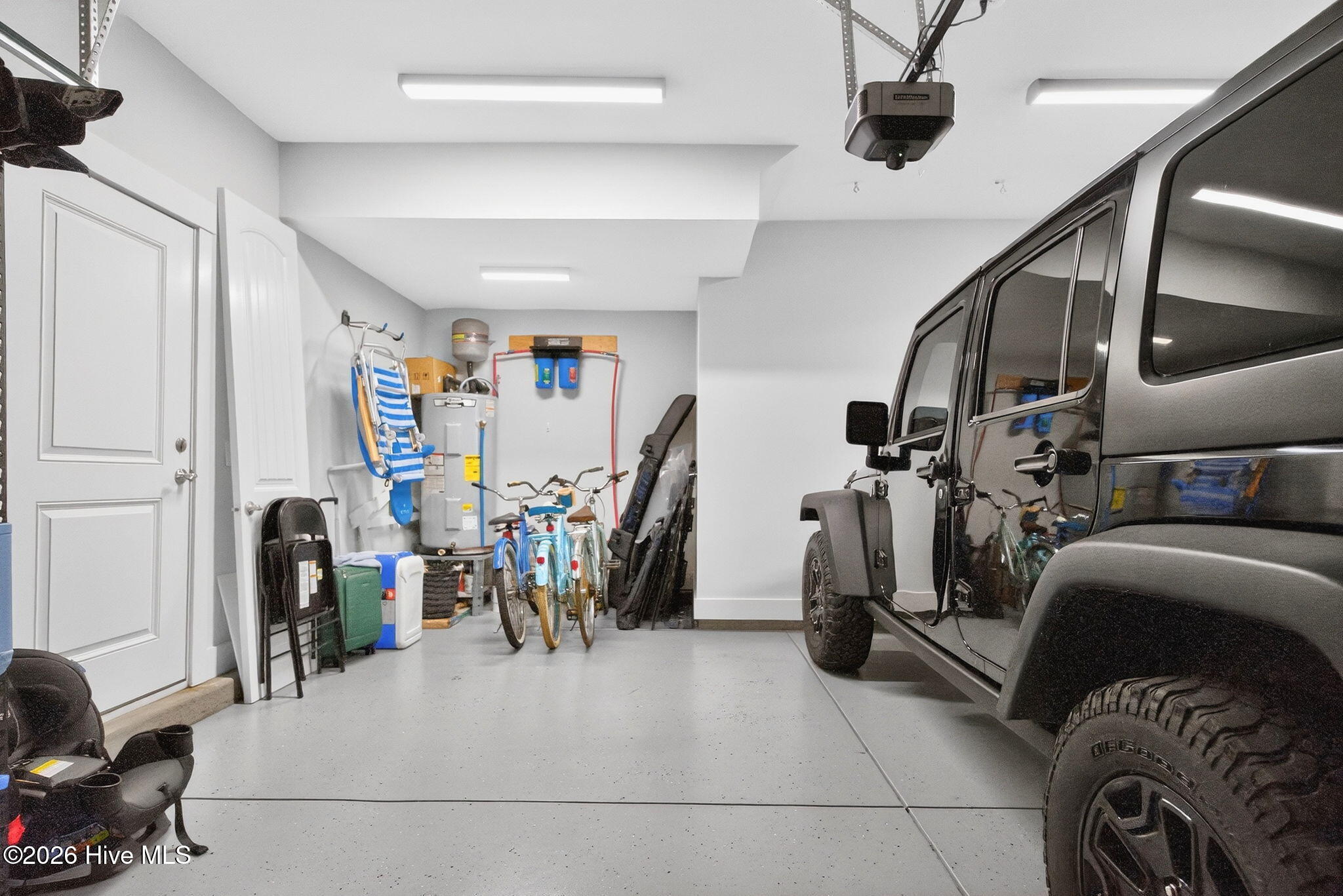 100559730 | Photo 50