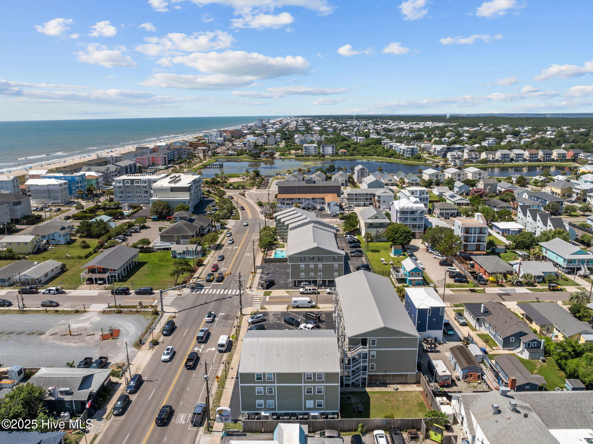 100519120 | Photo 39