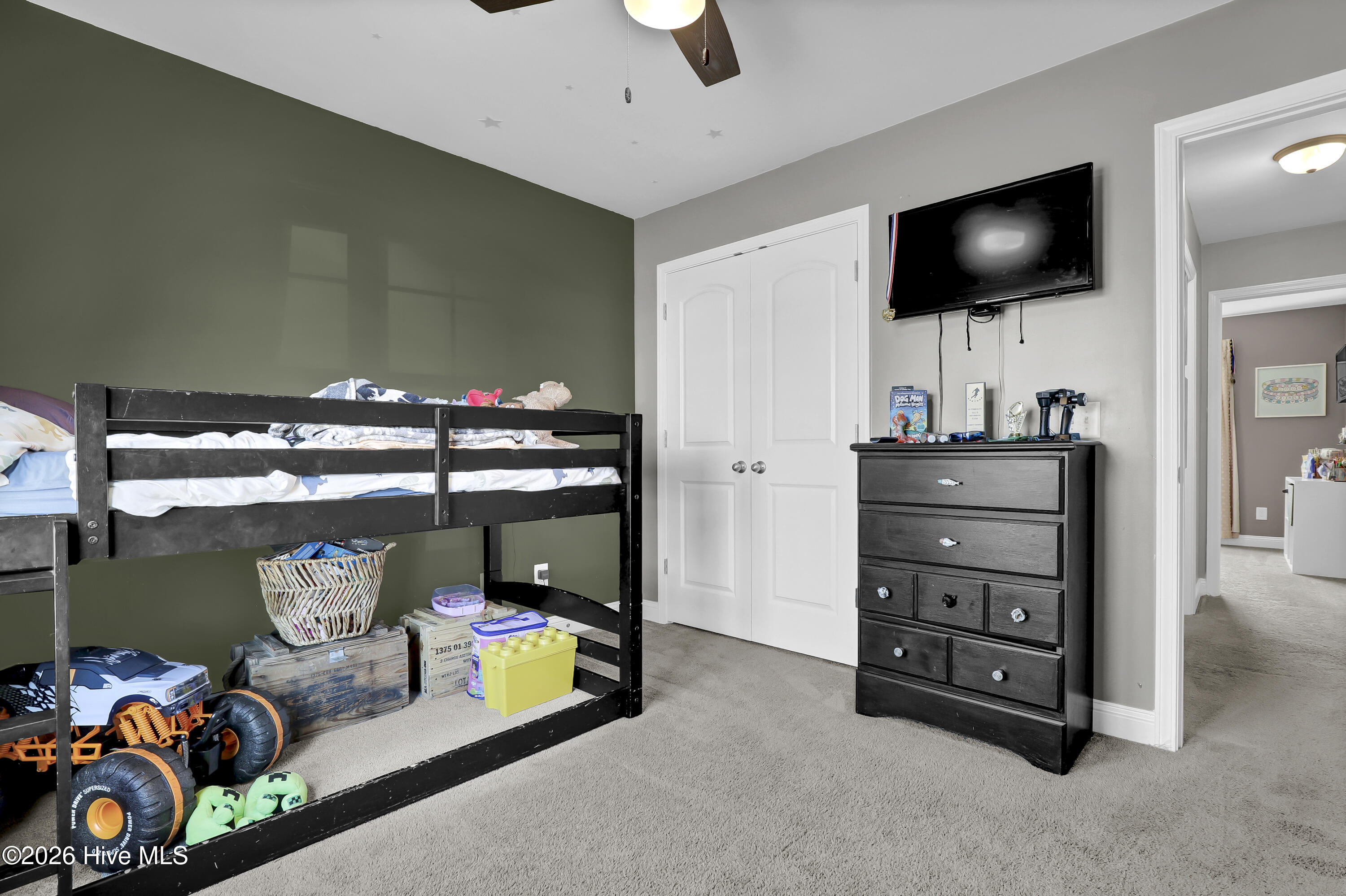 100547660 | Photo 13