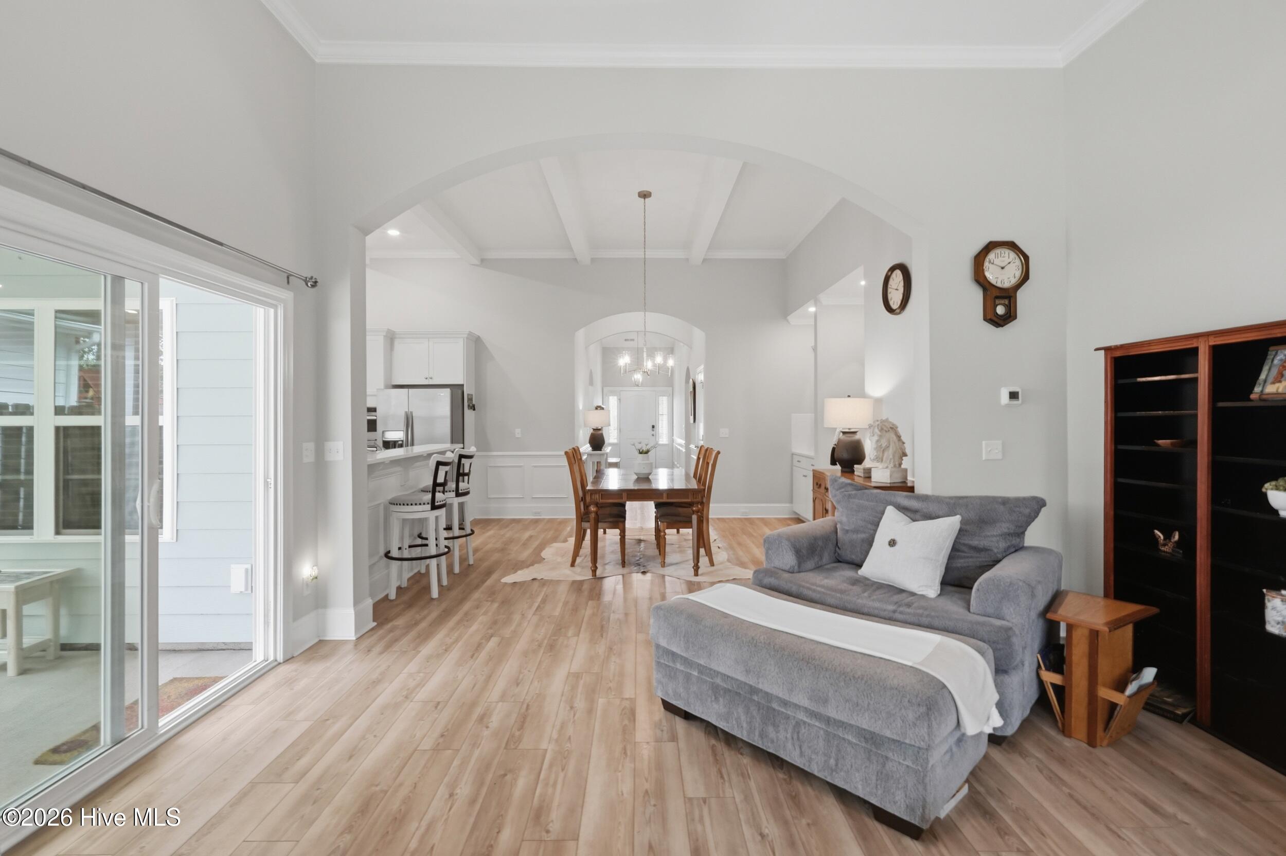 100565779 | Photo 22