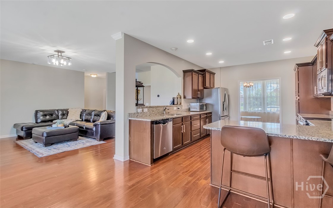 112 Winslow Circle, Savannah, GA 31407 Listing Photo  8