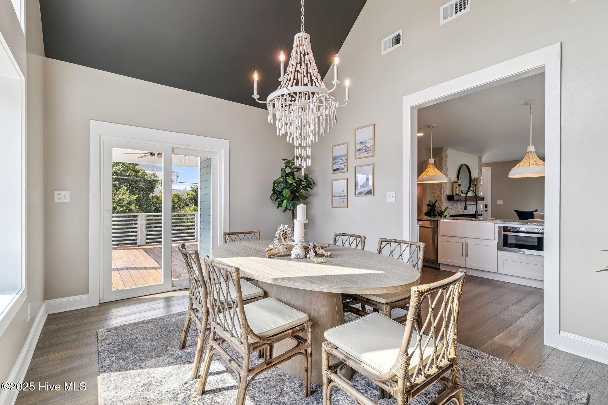 300 Georgia Avenue, Carolina Beach, NC, 28428