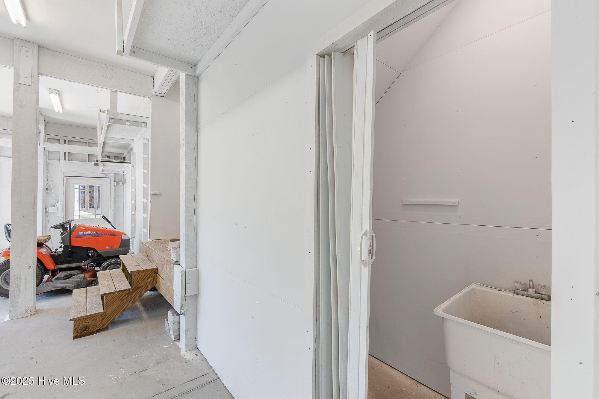 306 Joan Court, Beaufort, NC, 28516