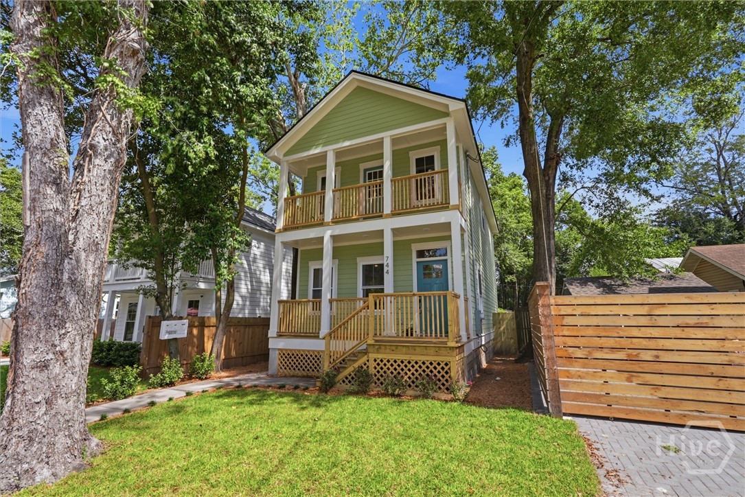 Photo 2 of Single family home for sale at 744 East 33, Savannah, GA 31401 | MLS# SA364056 | Listing updated on 2026-09-18