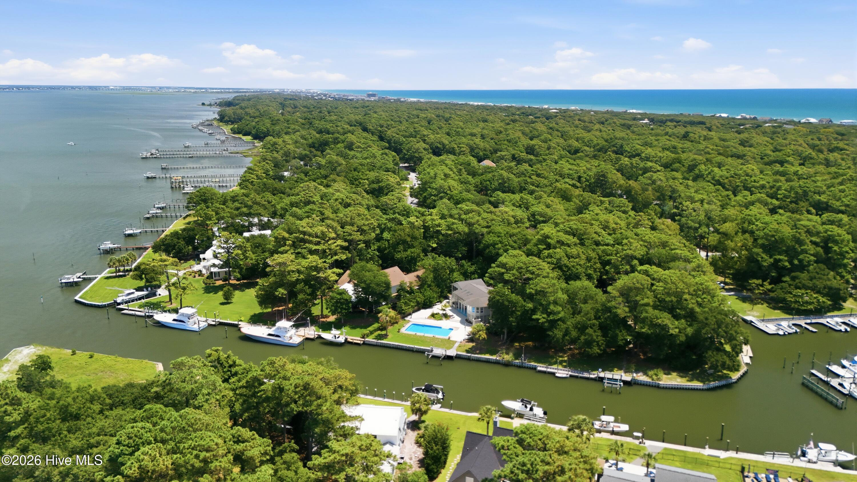 286 Oakleaf Drive,Pine Knoll Shores