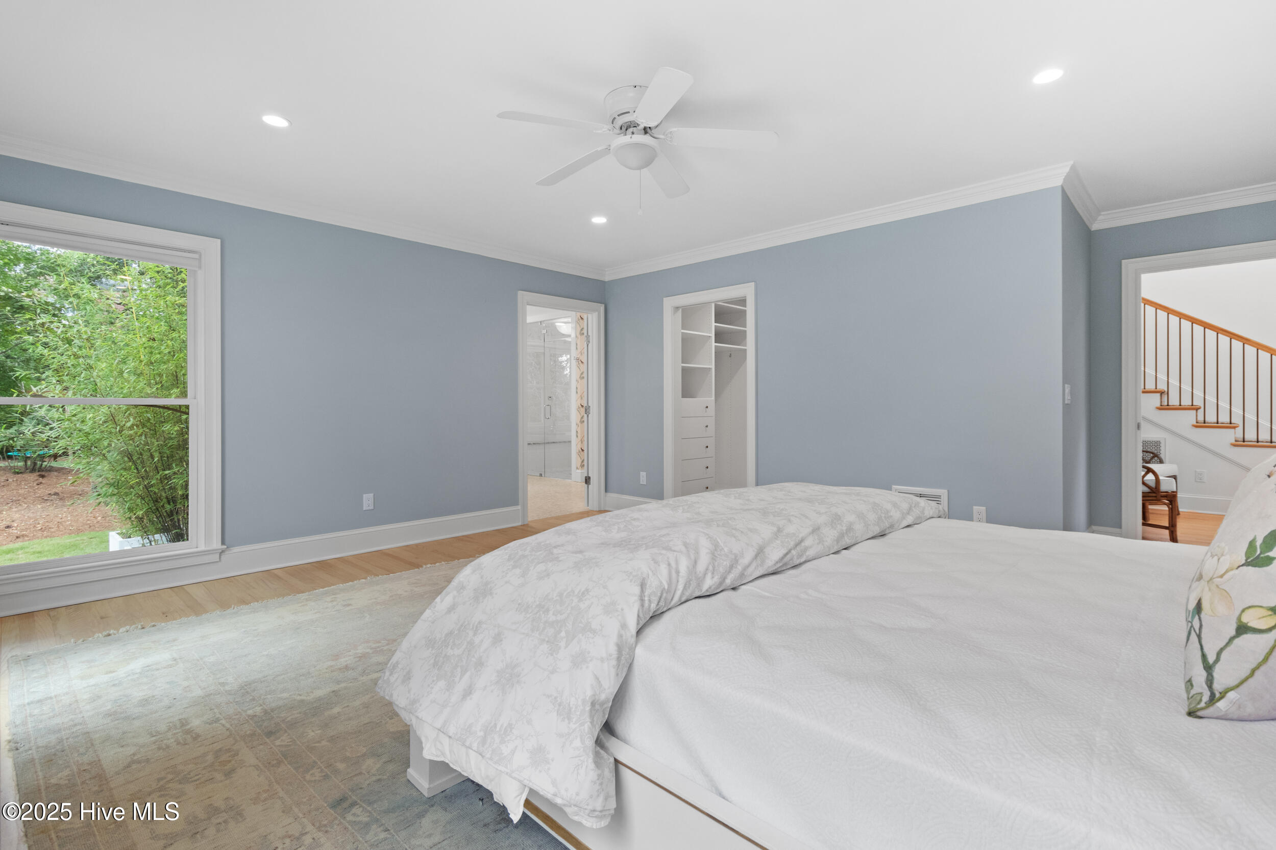 100534920 | Photo 37