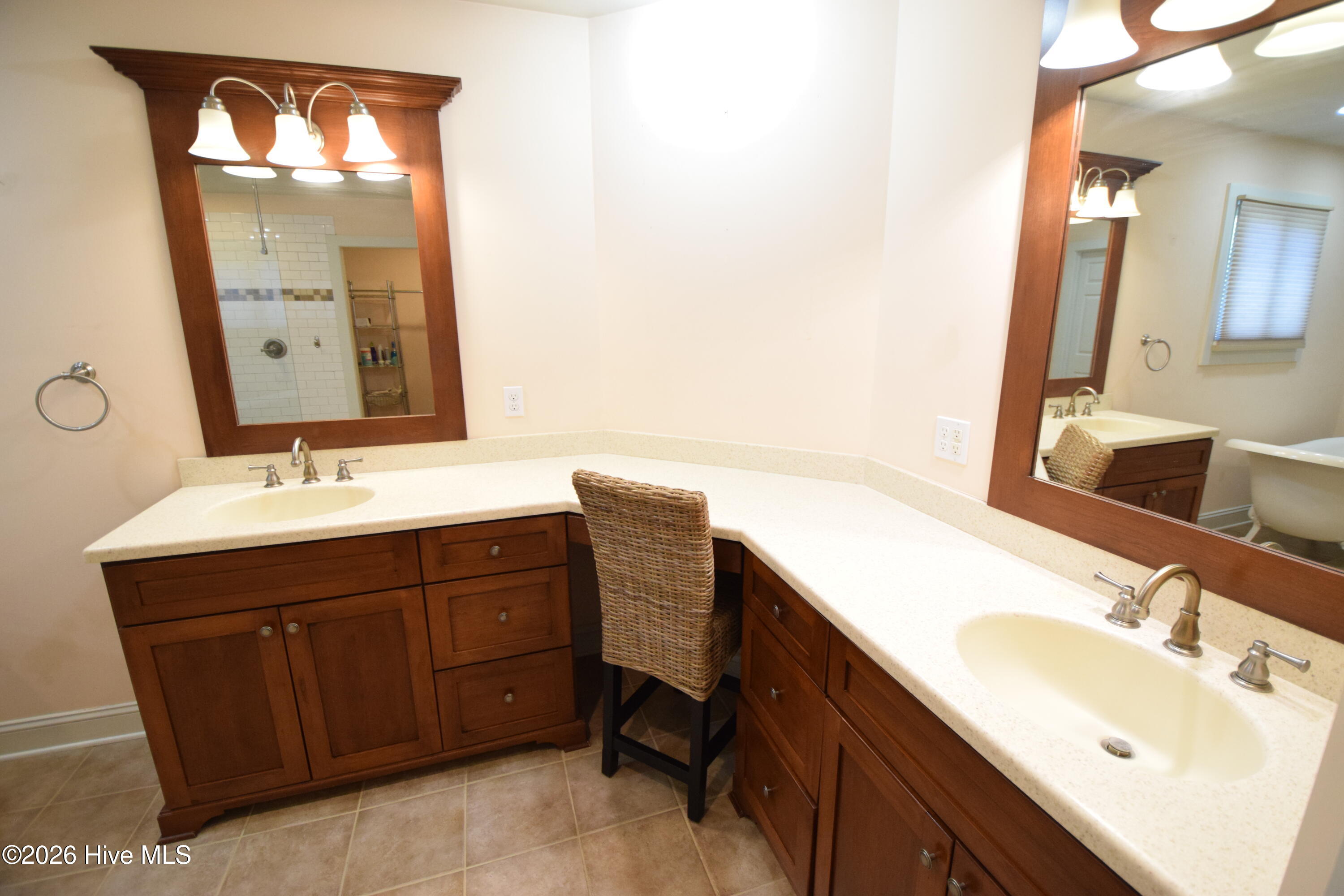 105 Captains Cove,New Bern