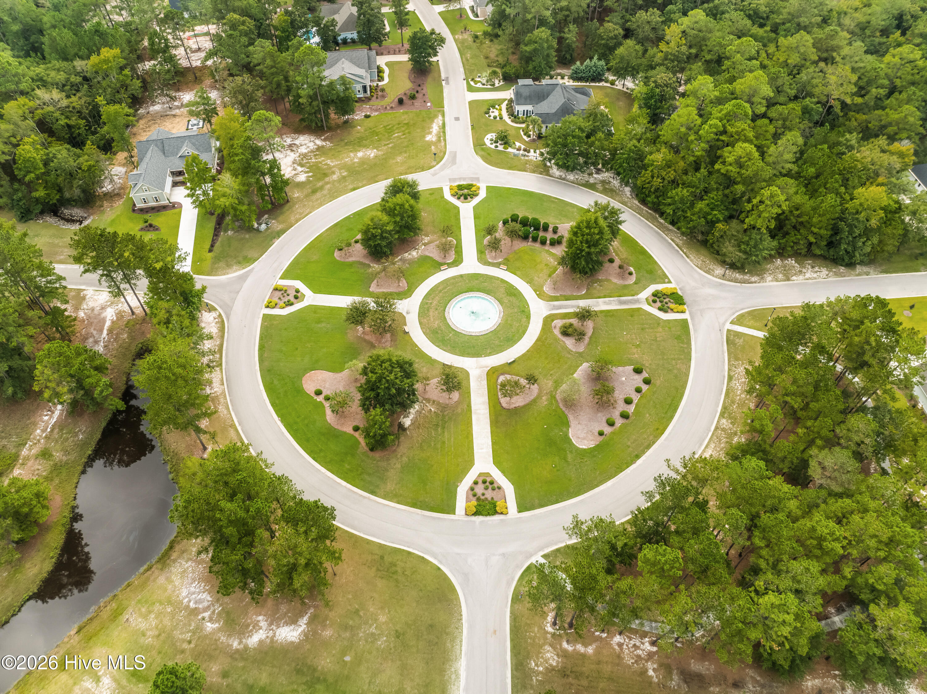 100561670 | Photo 35