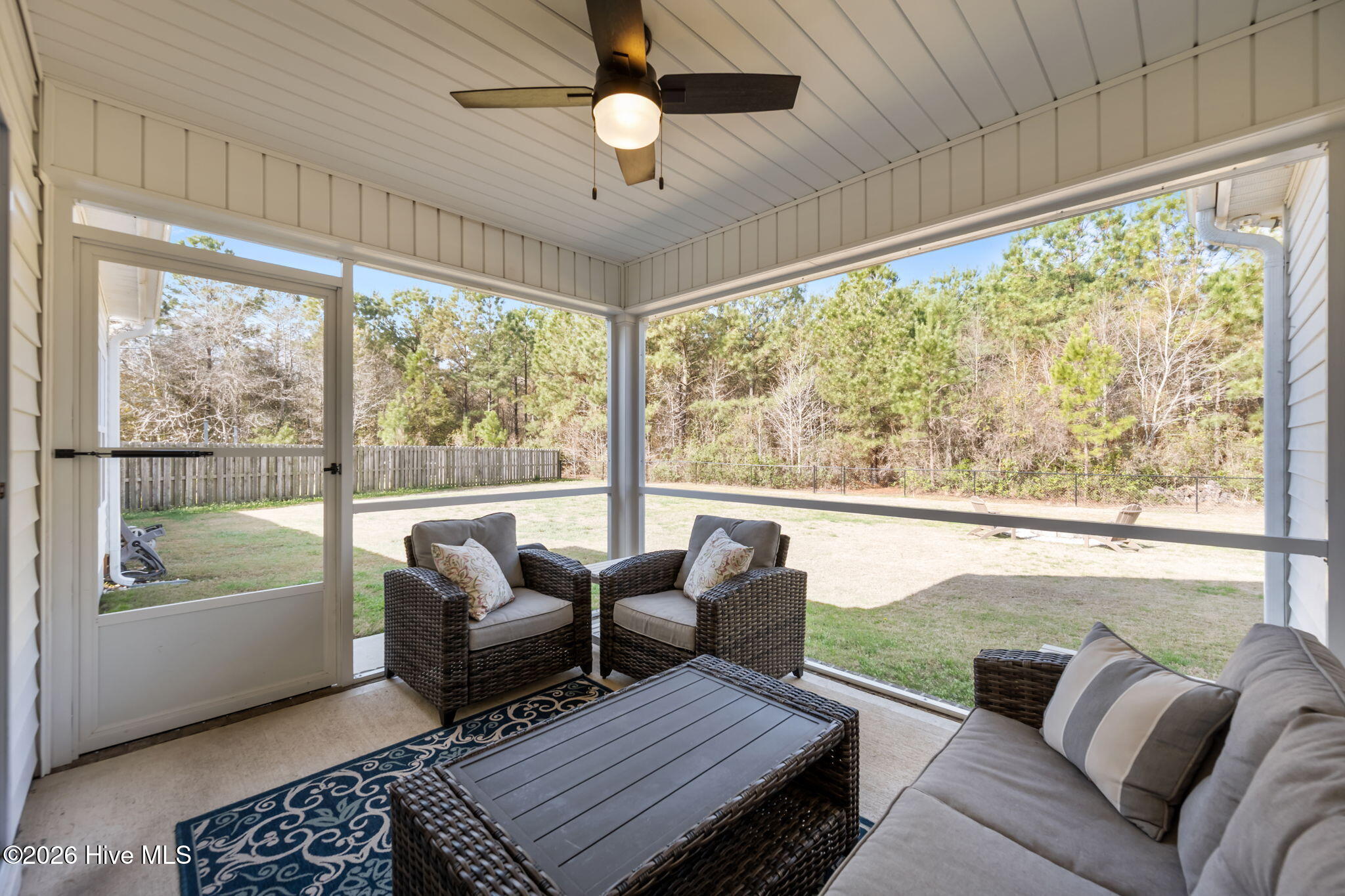 100564027 | Photo 34