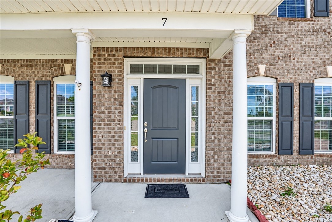 Photo 3 of Single family home for sale at 7 Bridlington, Savannah, GA 31407 | MLS# SA363938 | Listing updated on 2026-09-20