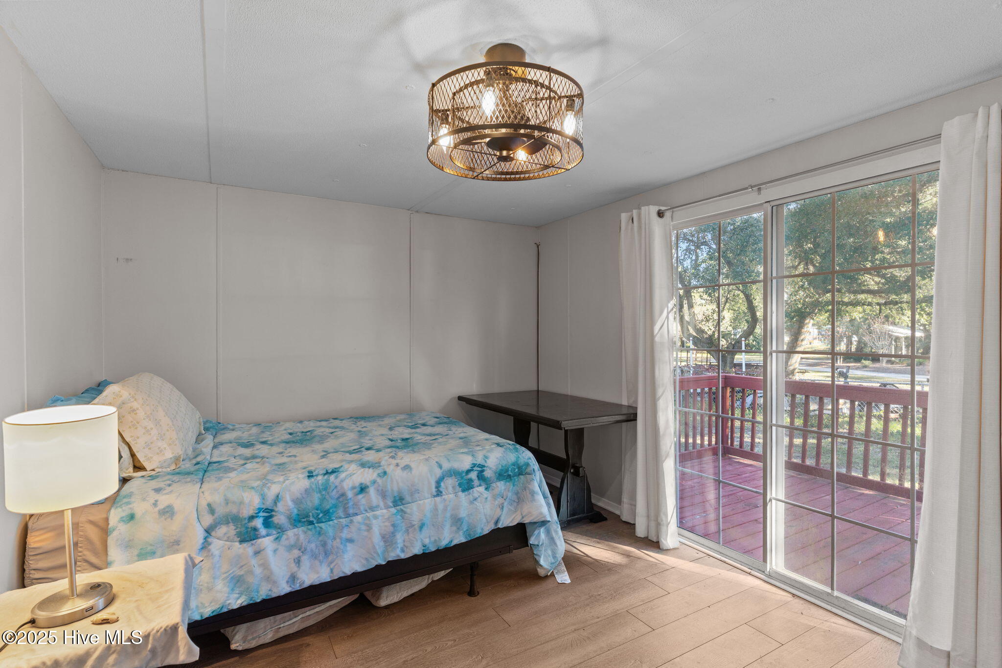 100539780 | Photo 34