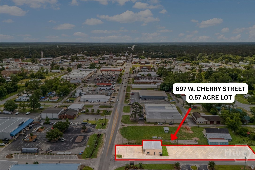 697 W Cherry Street, Jesup, GA, 31545