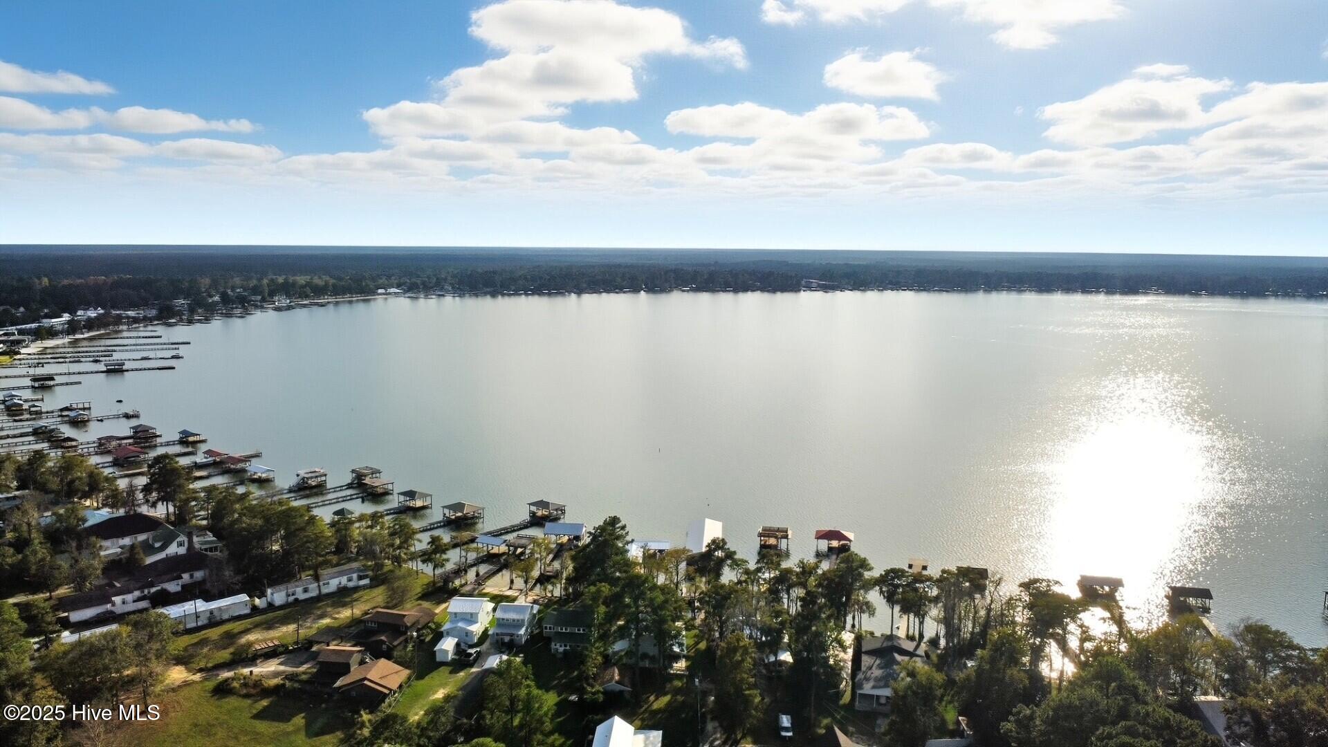 Homes for sale in White Lake, NC | 1025 White Lake Dr, White Lake, NC 28337 | MLS# 100533538