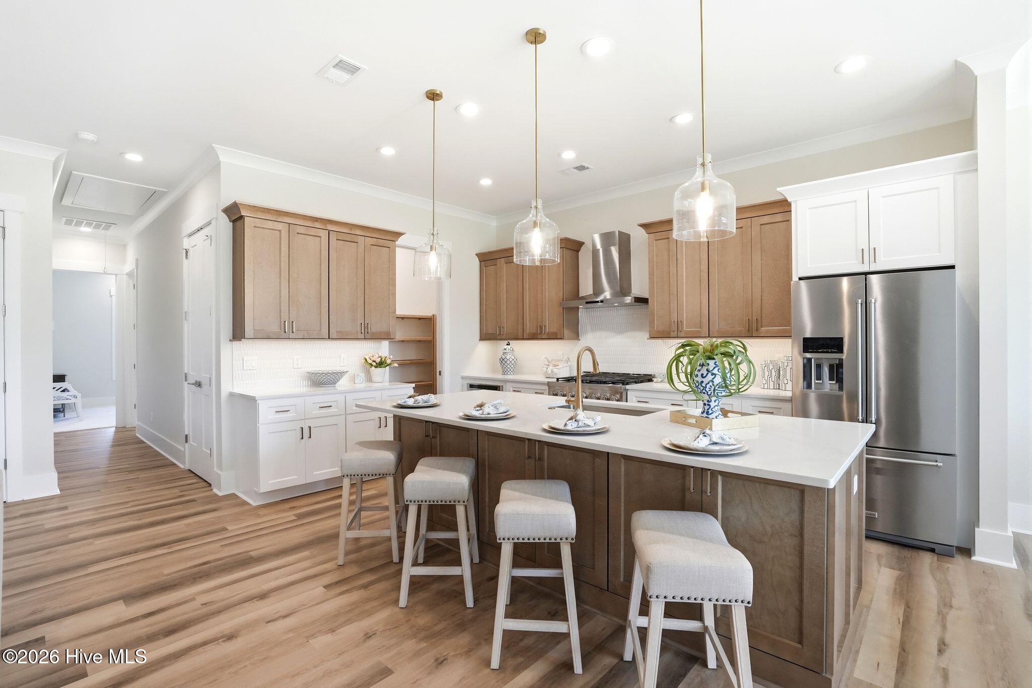 100537171 | Photo 29