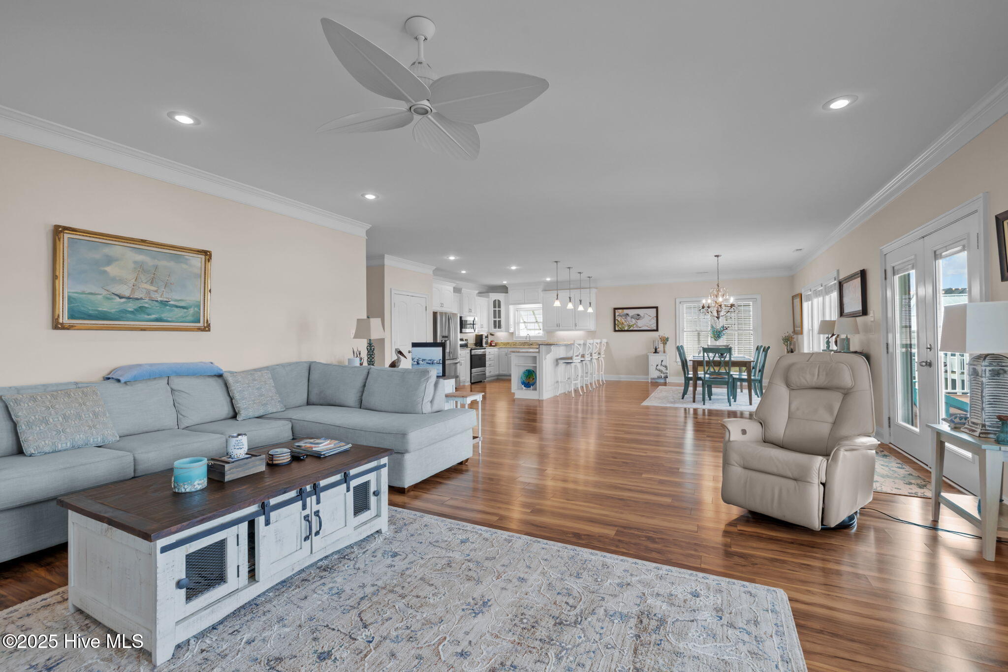 429 Live Oak Road,Newport