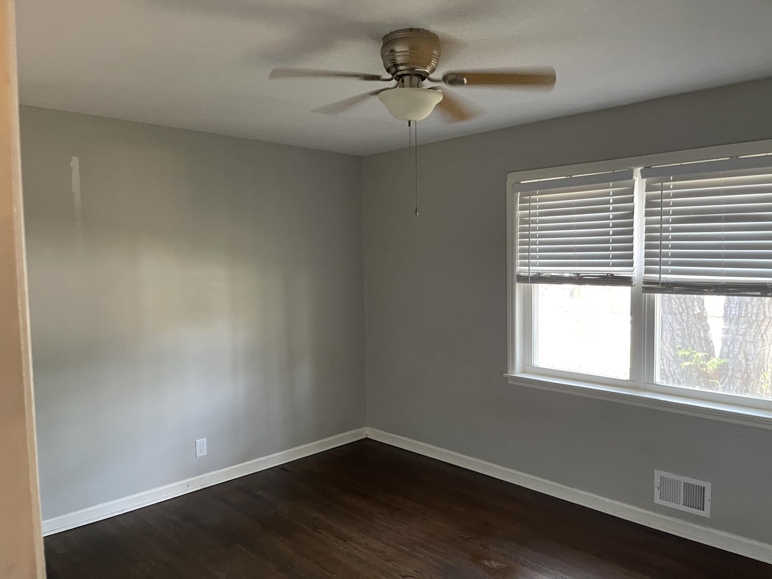 242EBF4B-14F6-4342-8FAB-6EAD0E62441B