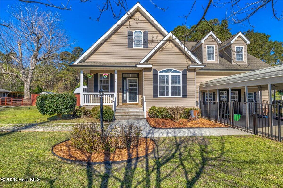 100561788 | Photo 19