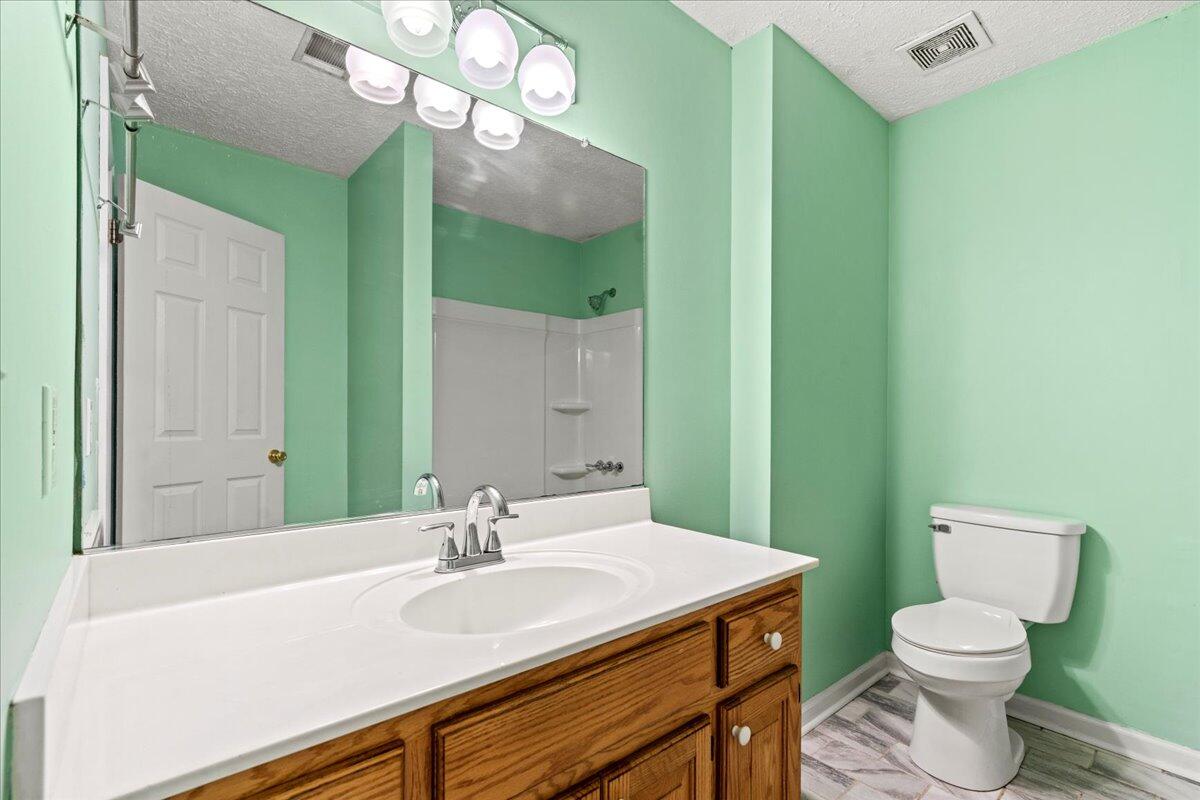 35-Hallway Bathroom