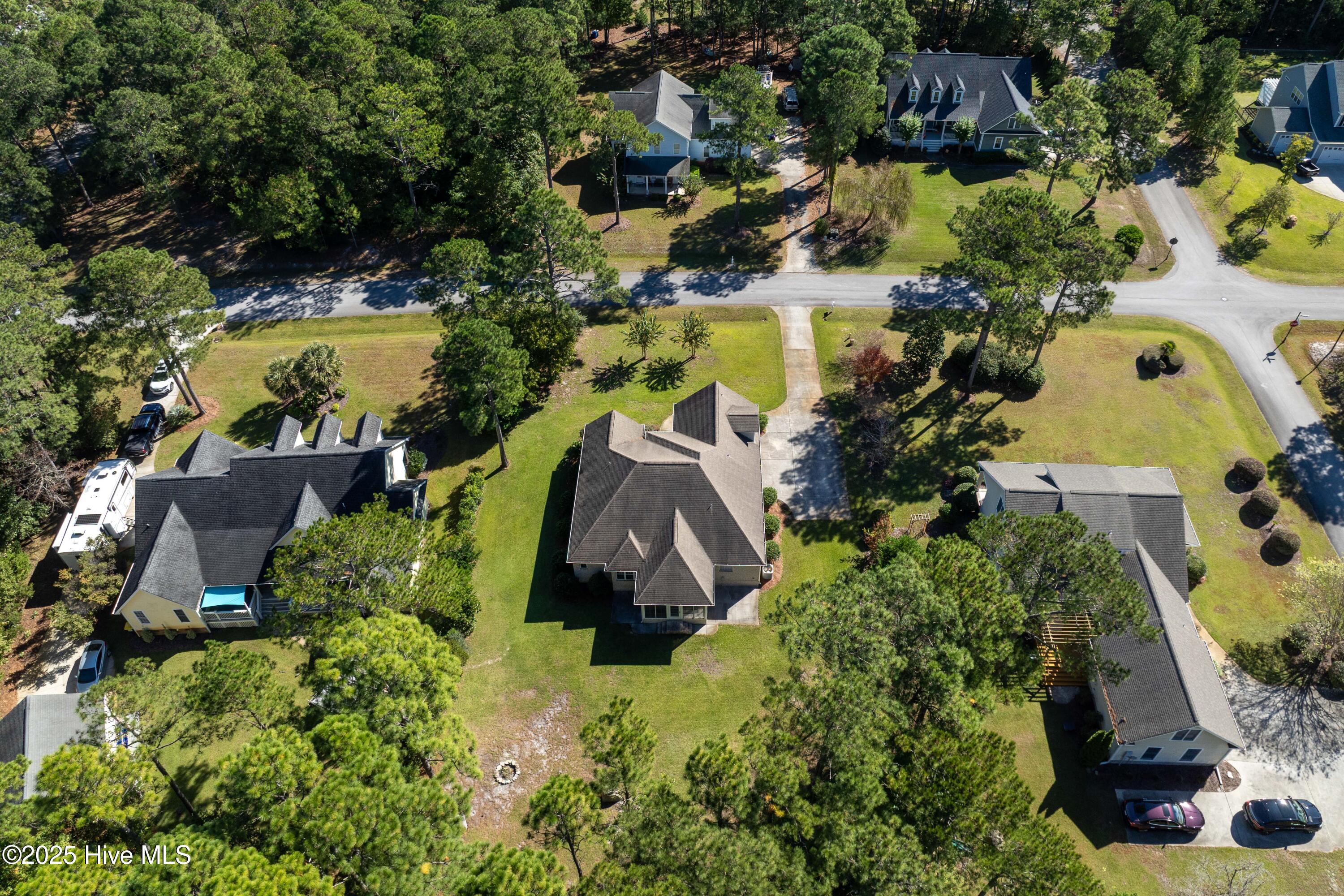 100537657 | Photo 46