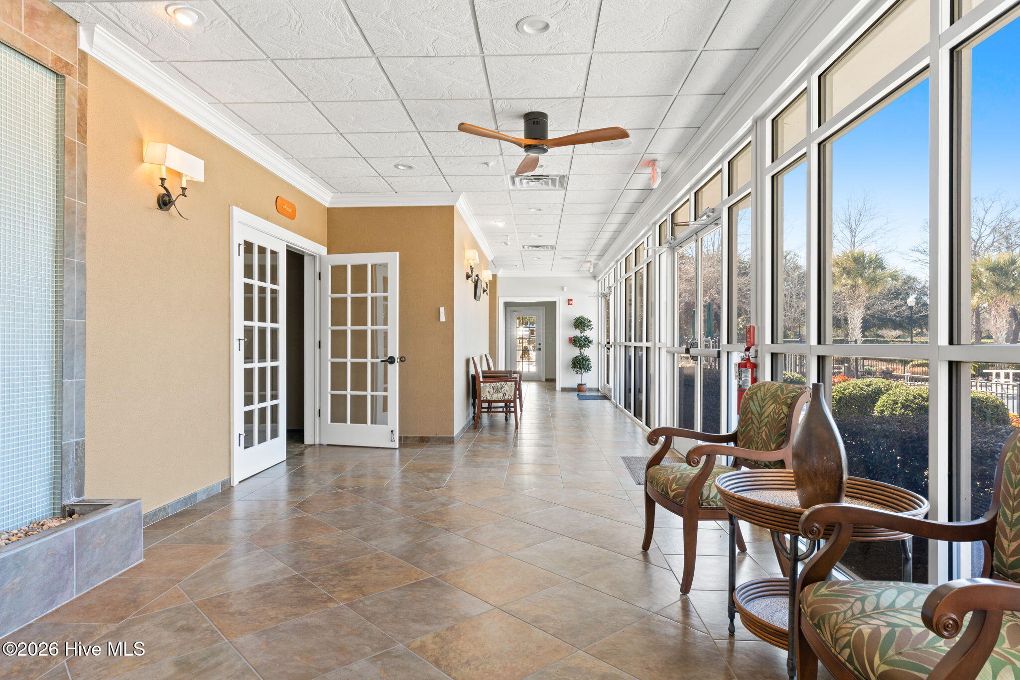 100553599 | Photo 57