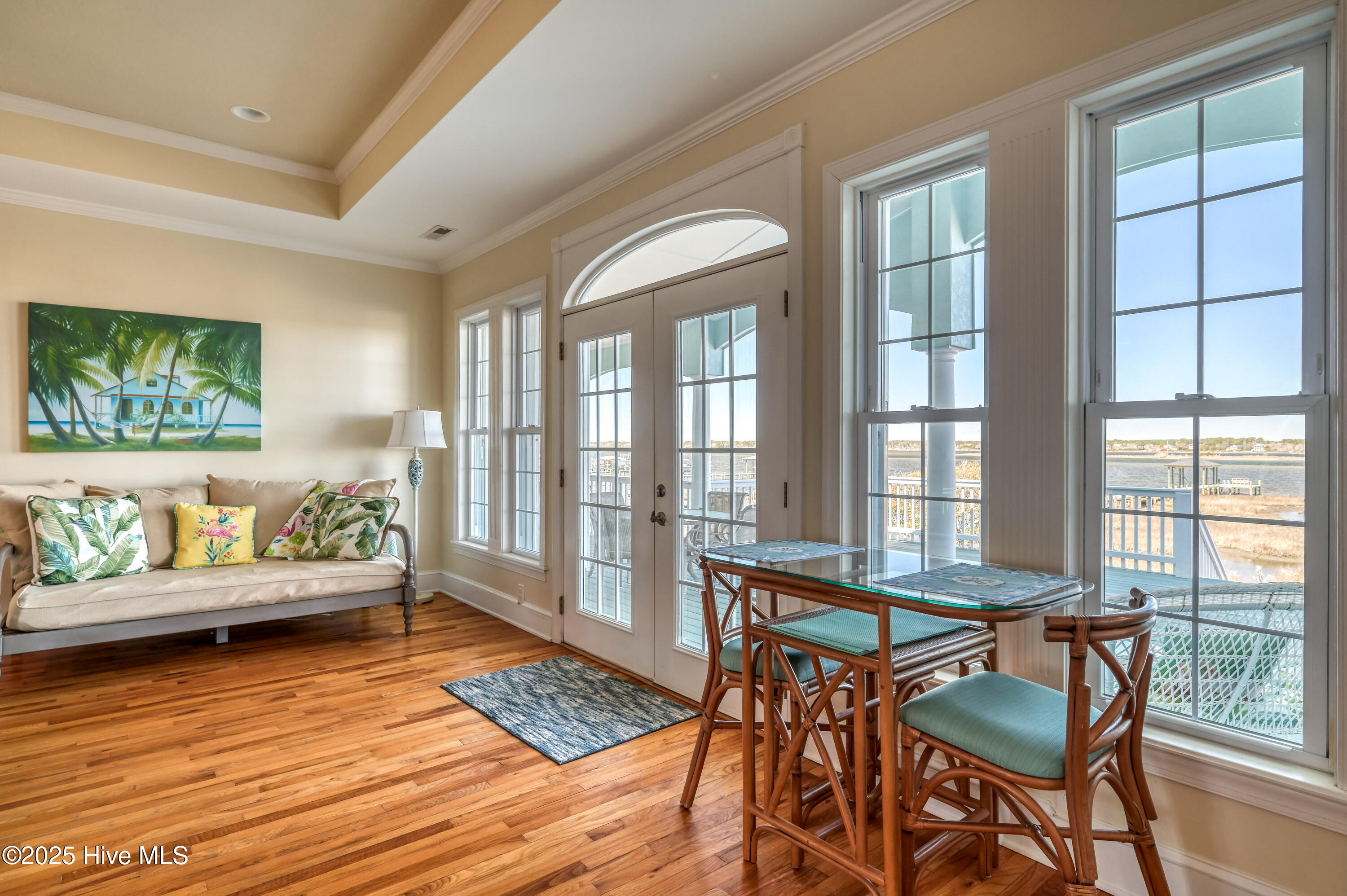 40 Sailview Drive, North Topsail Beach, NC 28460 – photo 14: Daybed 1