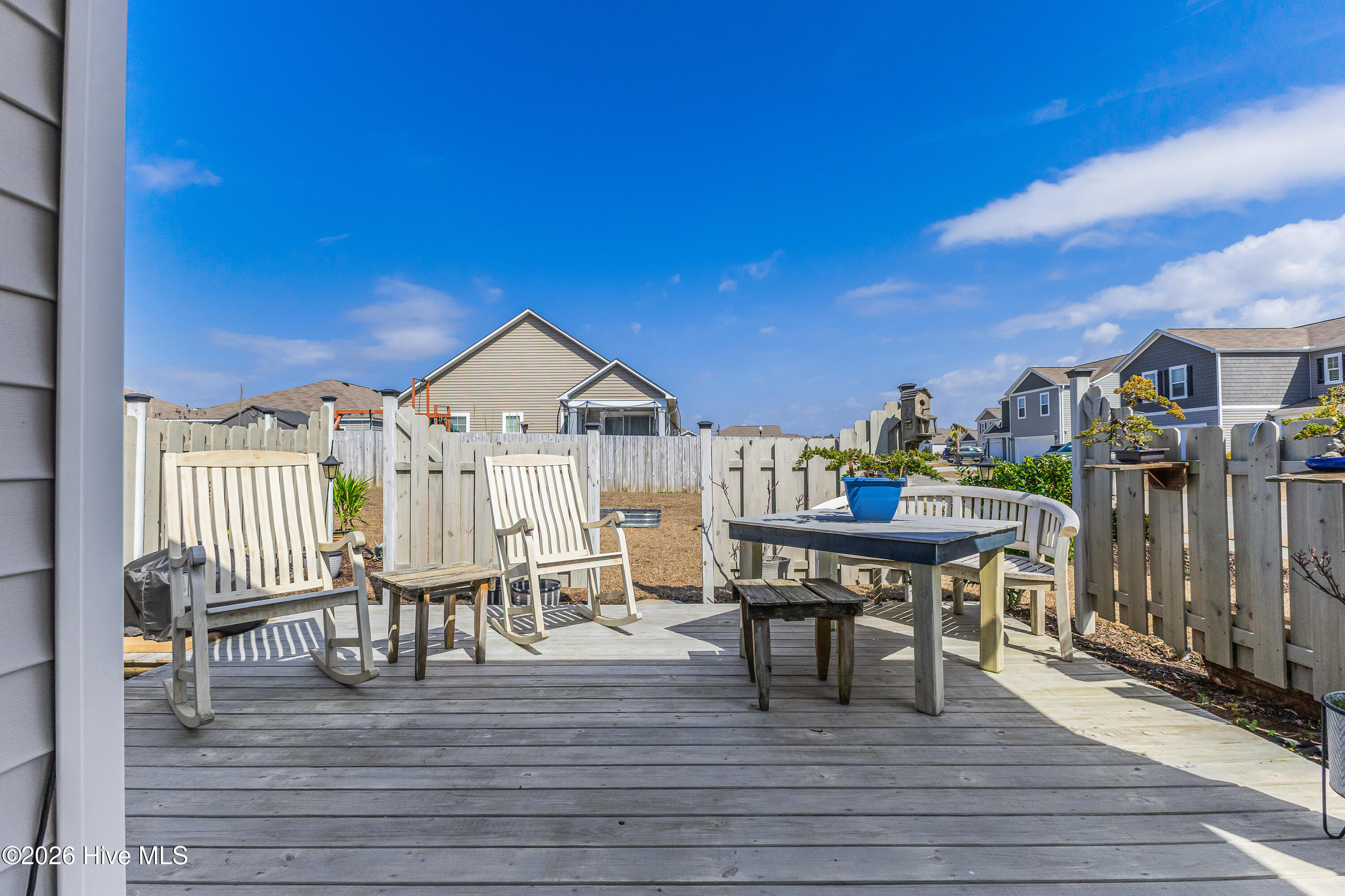 100559432 | Photo 34