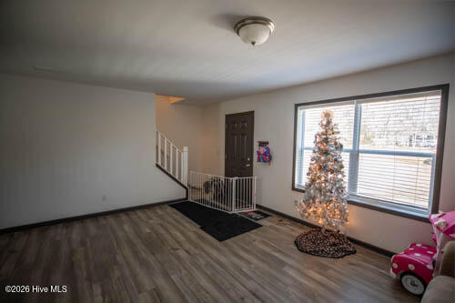 100552242 | Photo 24