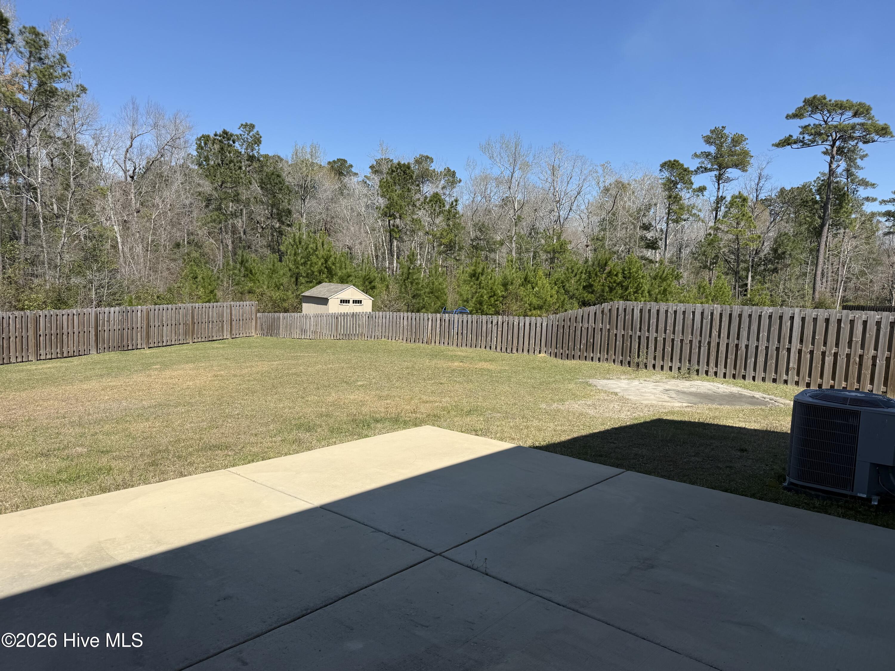 100560888 | Photo 15