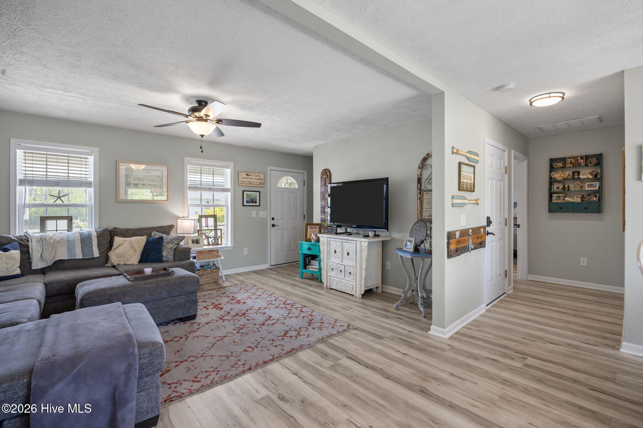 100566425 | Photo 10