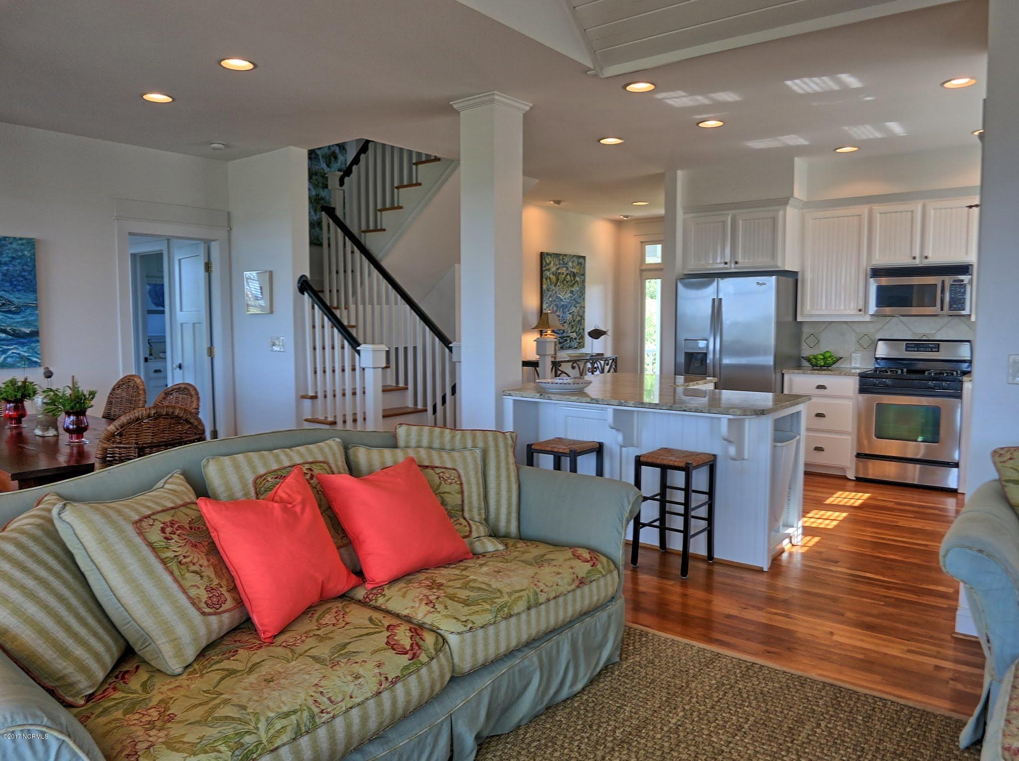 141 East Drive,Harkers Island