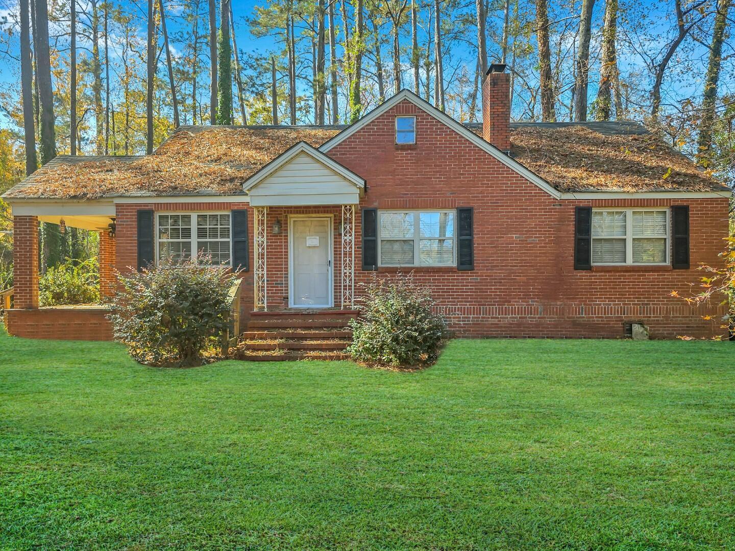 Photo 2 of Single family home for sale at 819 Hillcrest Dr, Thomson, GA 30824 | MLS# 100603729 | Listing updated on 2026-09-15