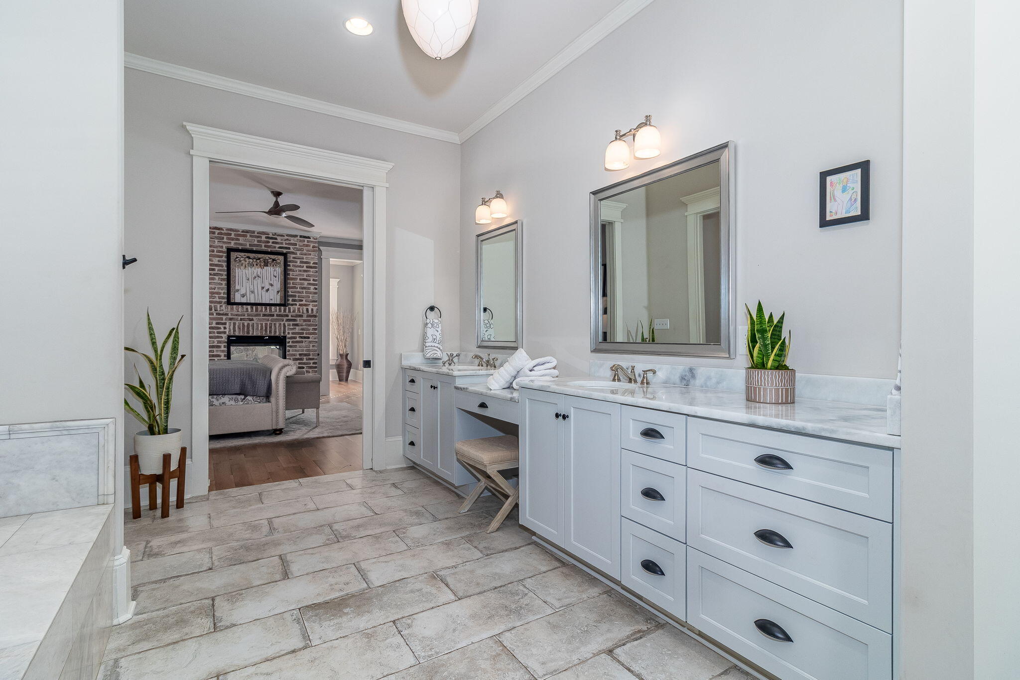 41-web-or-mls-2844 TOWERING OAK DR. ©--2