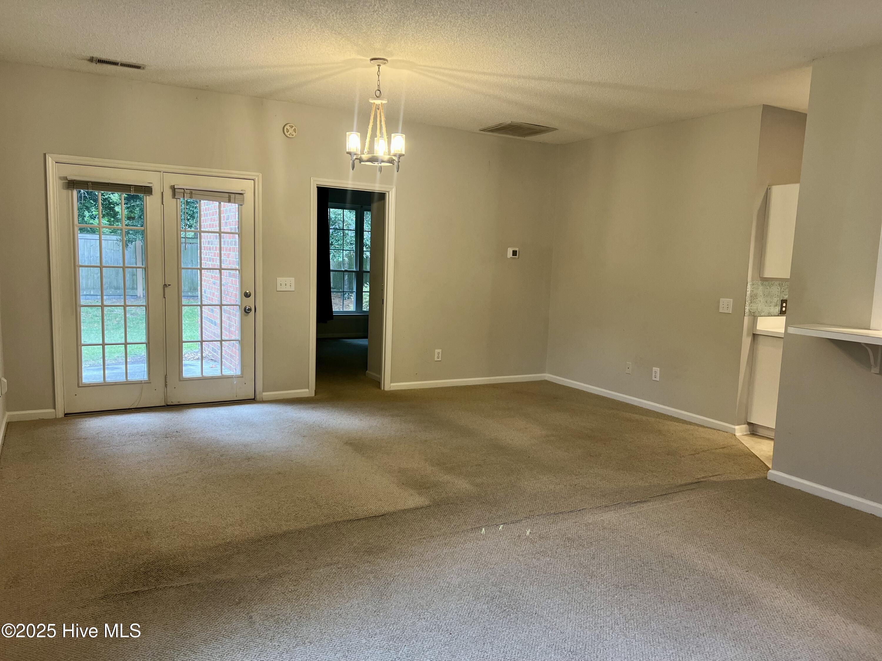 1600 Sturdivant Drive #54, Wilmington, NC 28403 – photo 5: IMG_9459