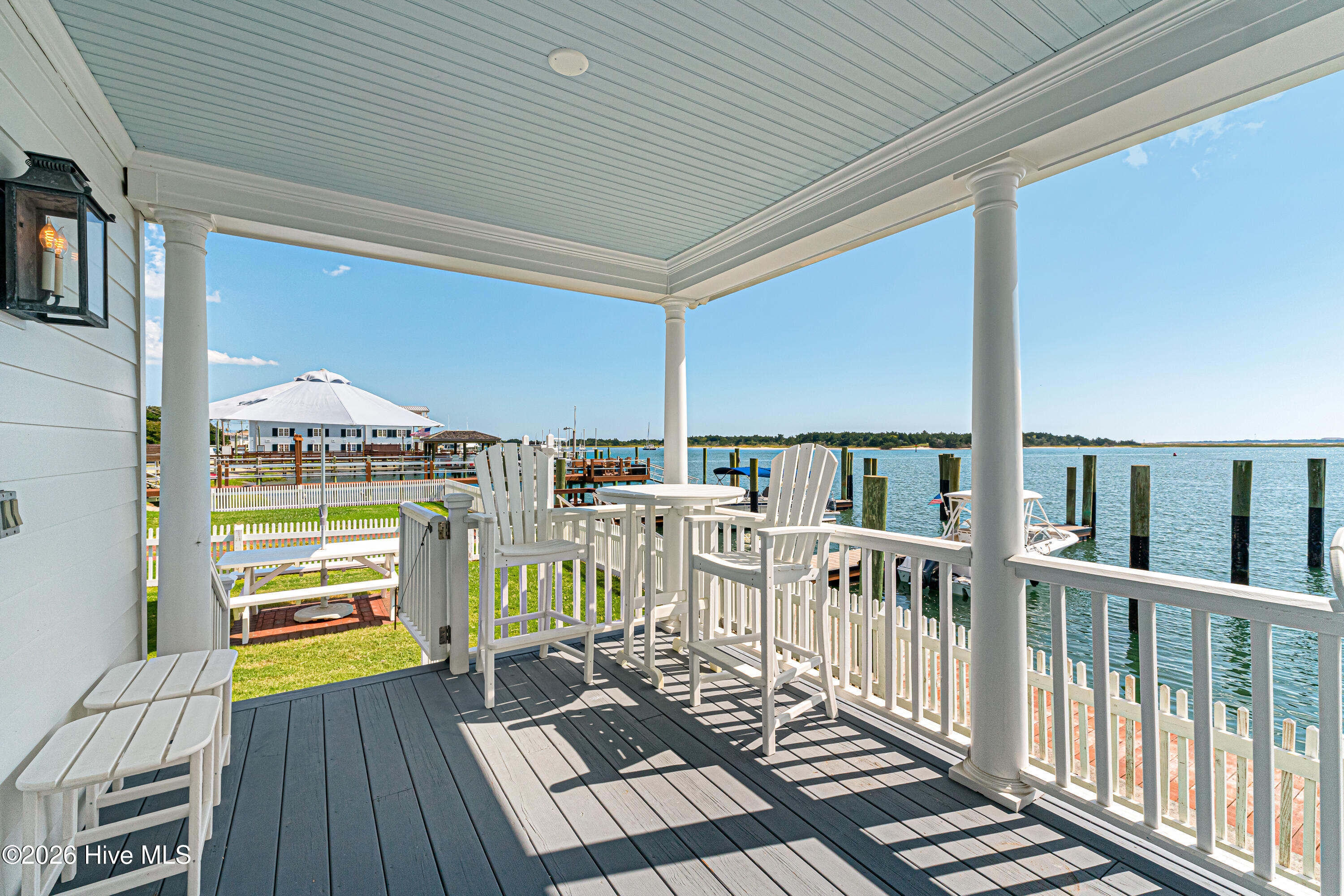 122 Front Street & Slip #5,Beaufort