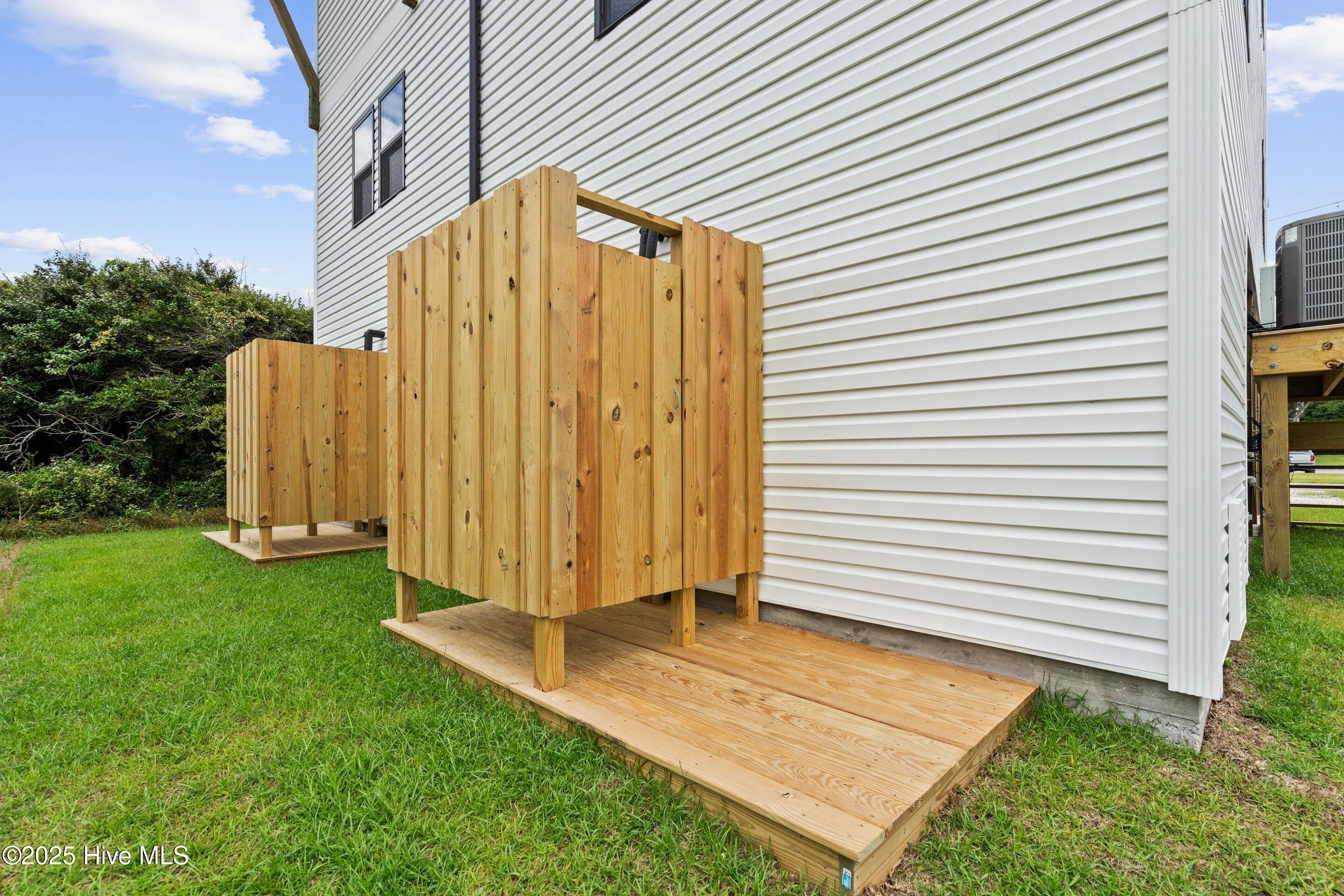 100478473 | Photo 47