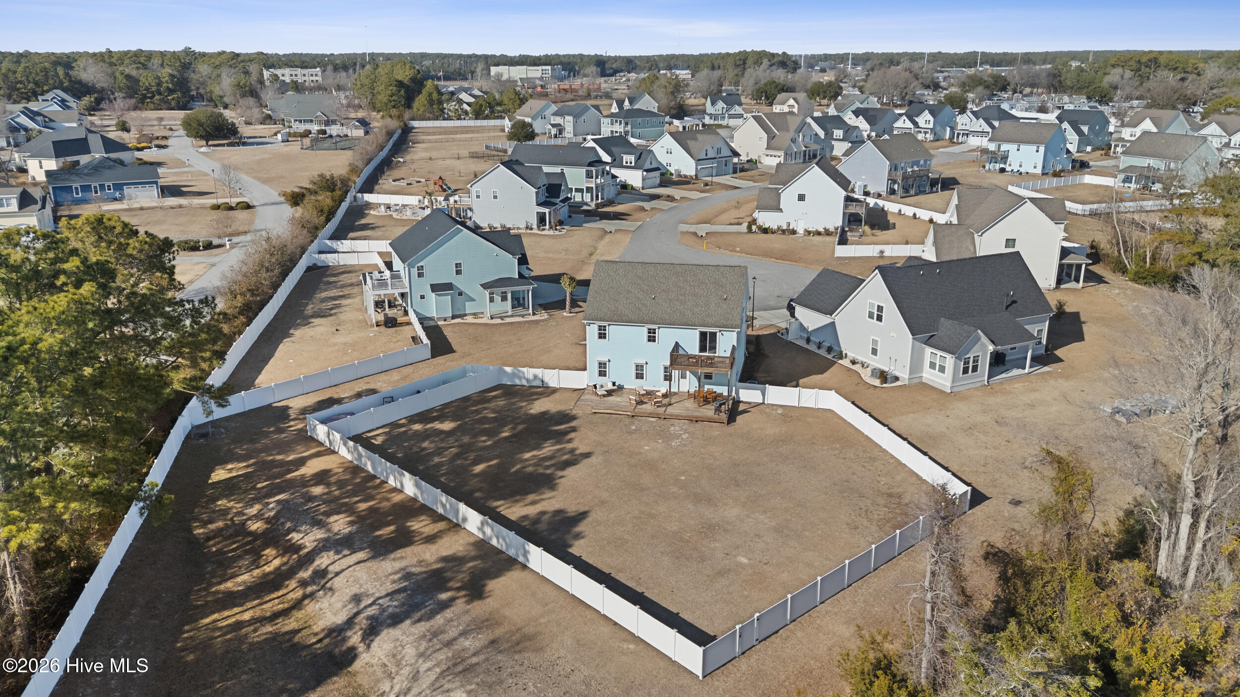 100555397 | Photo 56