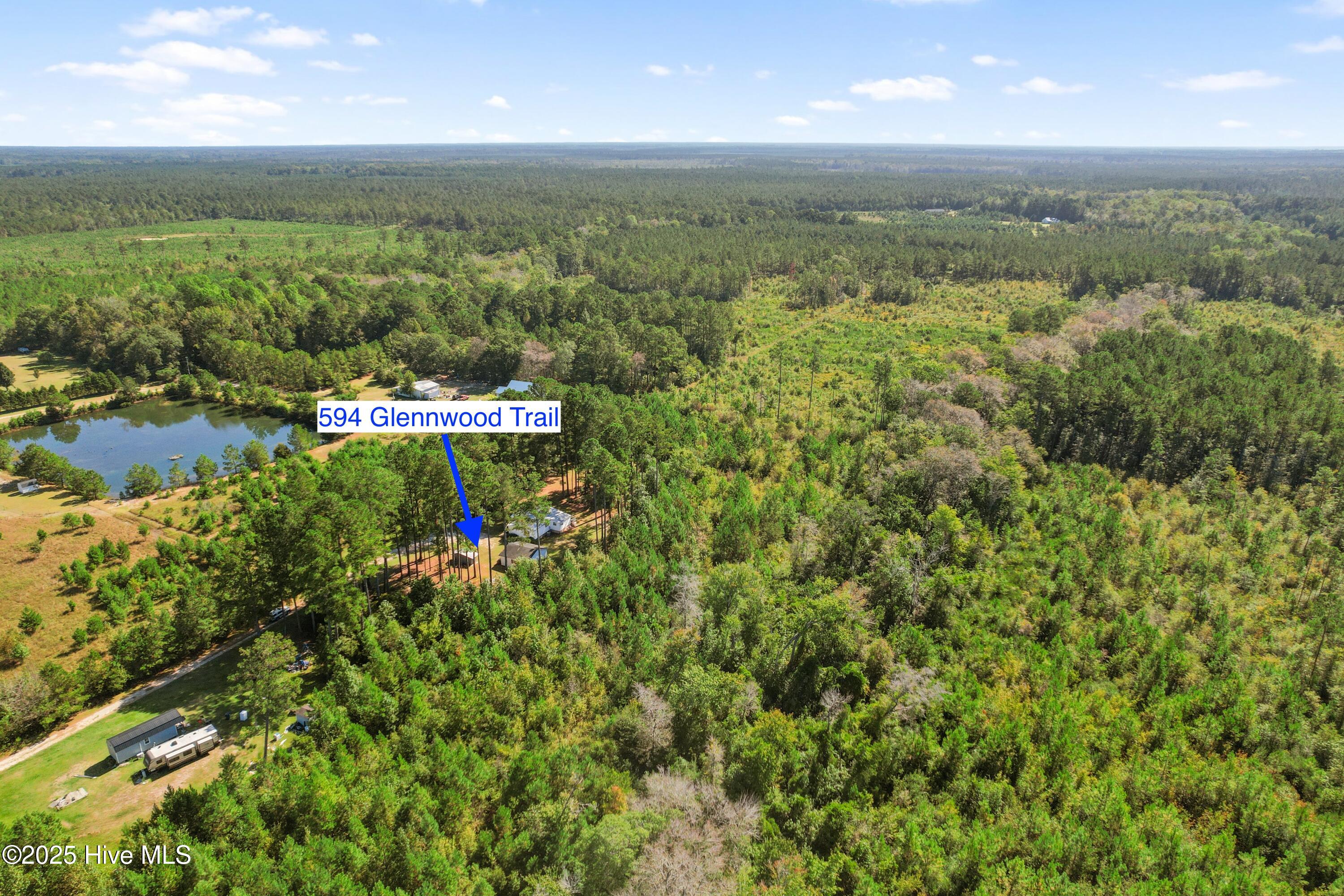 100532696 | Photo 33