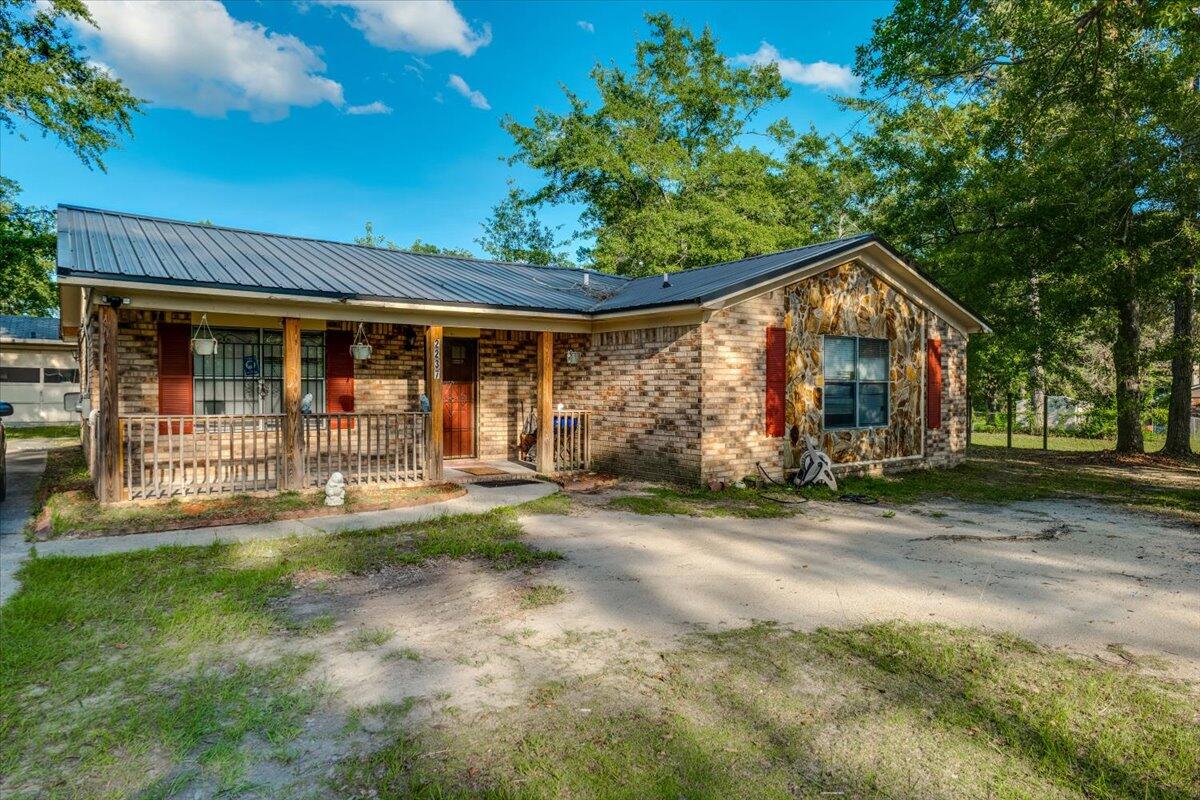 03-Winston Way (3 of 13)