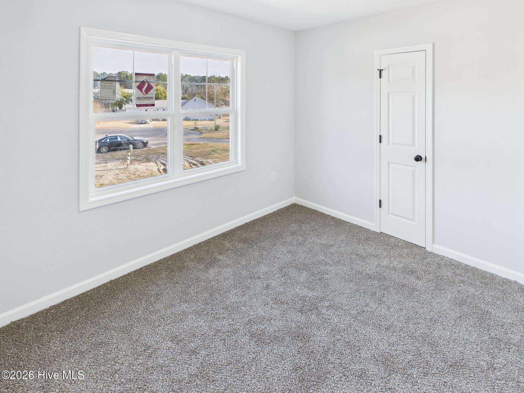 100550436 | Photo 16