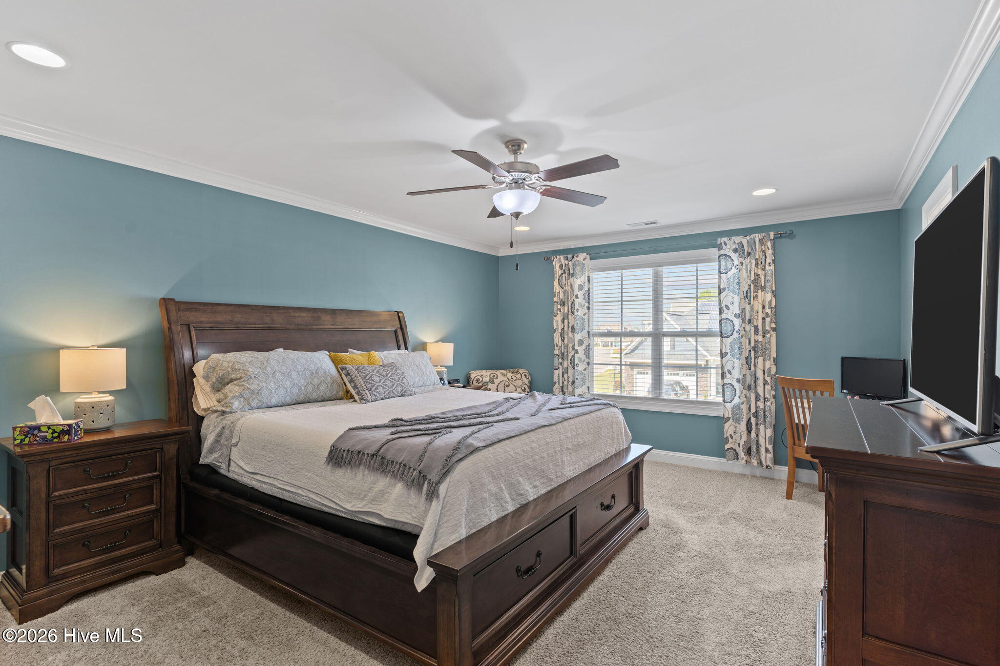 100564202 | Photo 27