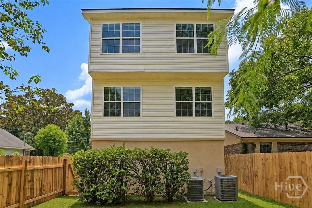 41st image of 2014 Cowan Ave, Savannah, GA 31405 | MLS# SA363322