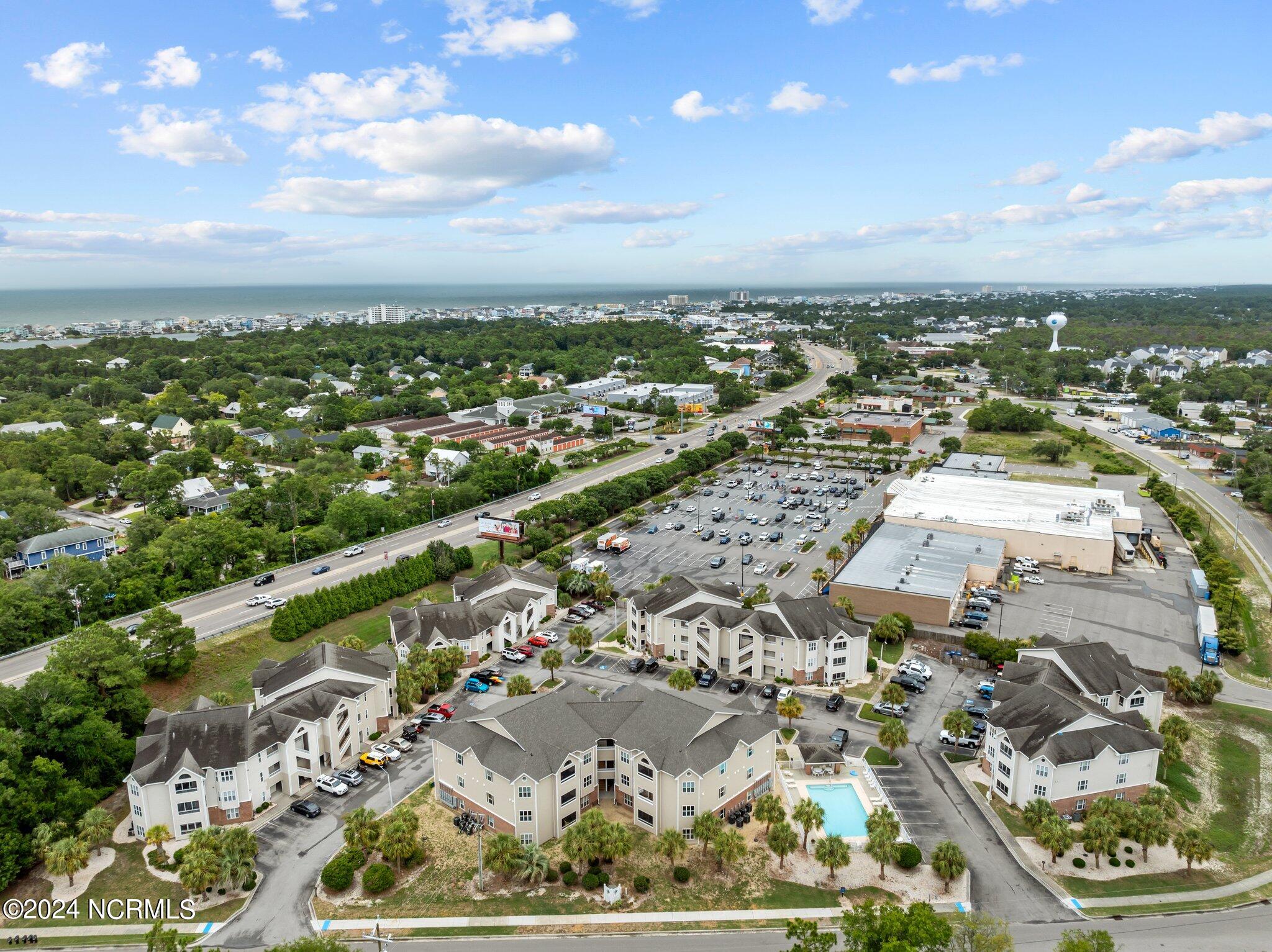 100537994 | Photo 40