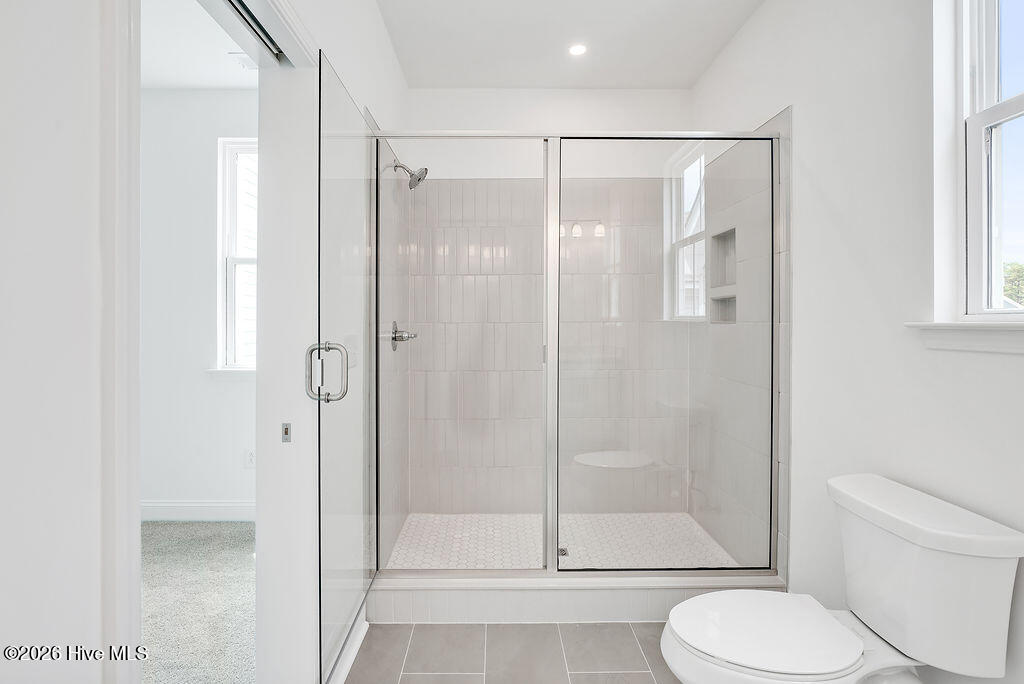 100558697 | Photo 27