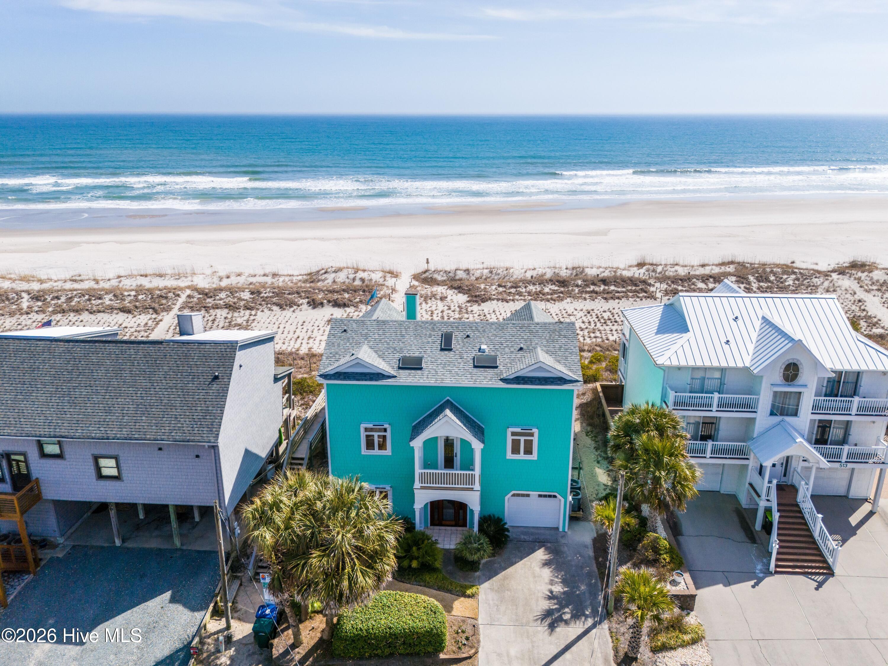 100558553 | Photo 54