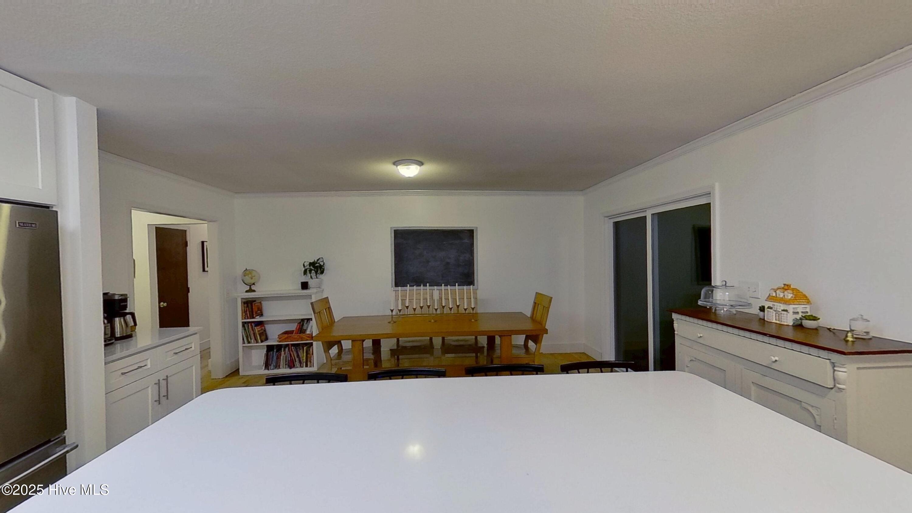 100544095 | Photo 19