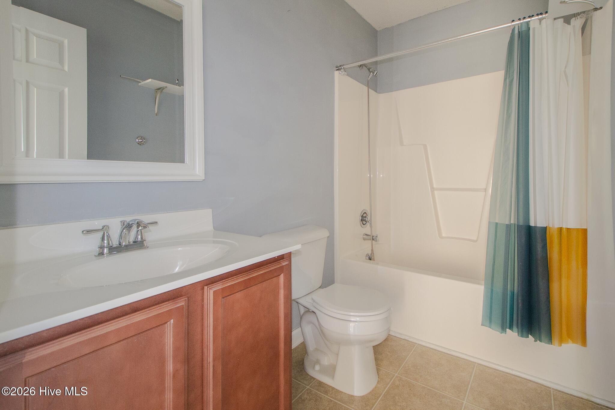 100549051 | Photo 17