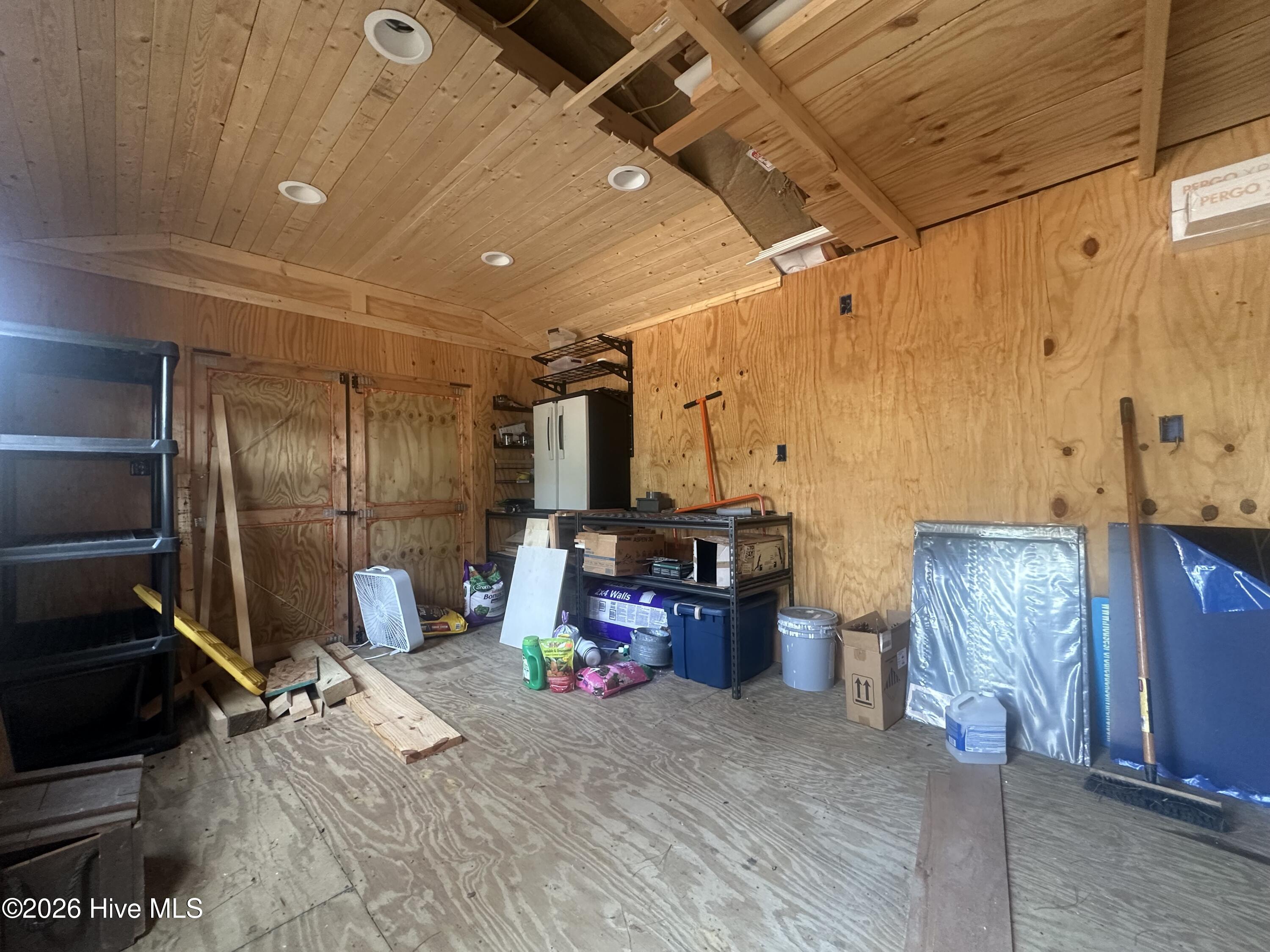 100559148 | Photo 51