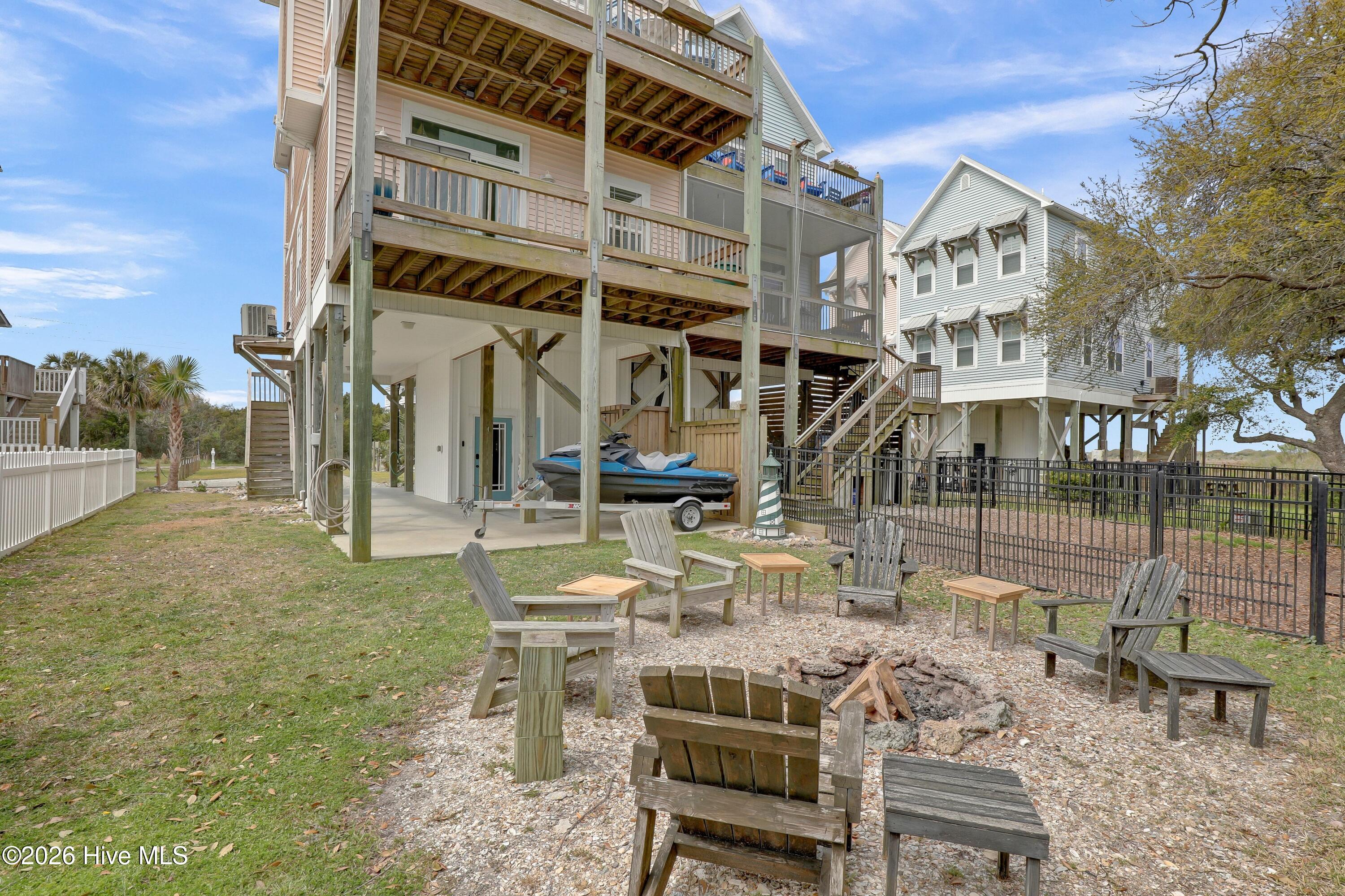 100564246 | Photo 51