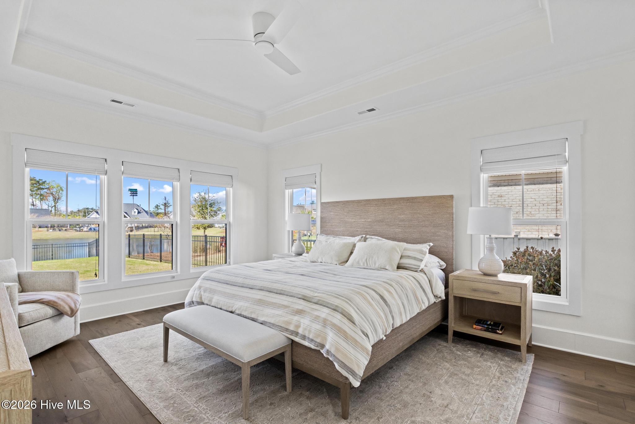 100561204 | Photo 35