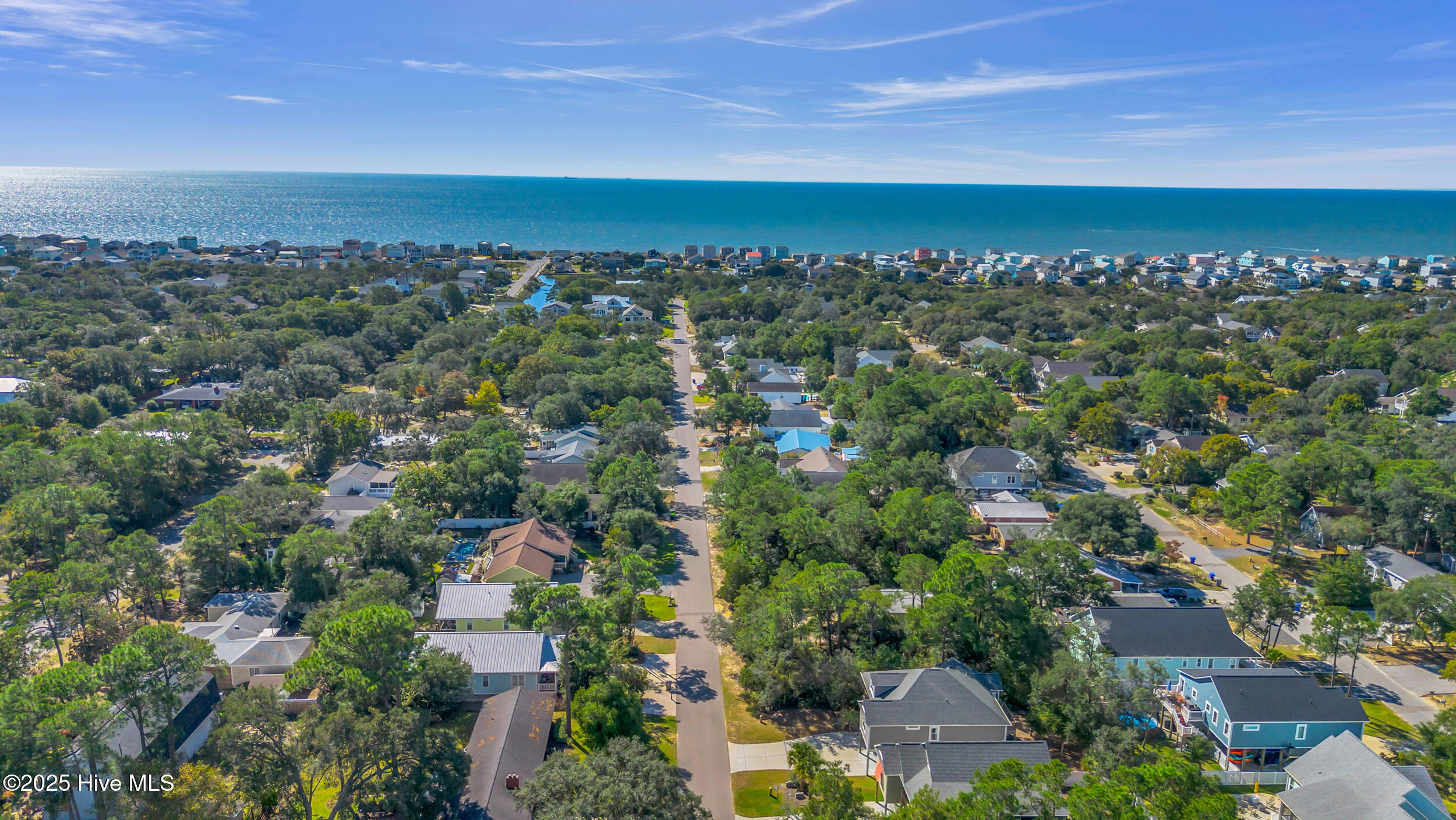 100537847 | Photo 44